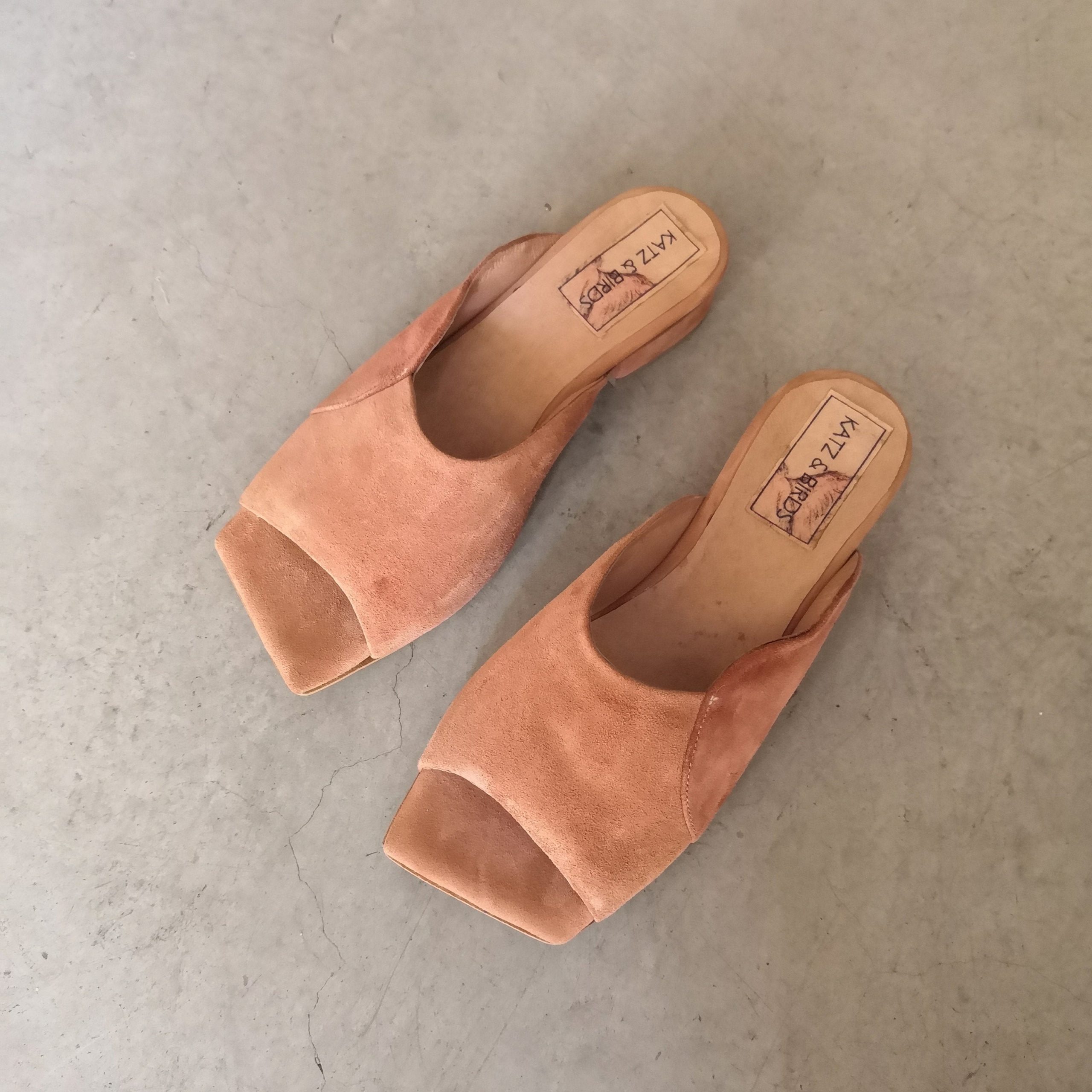 Pink Suede Mules, Square Slip Ons, Designer Edgy Shoes, Heel Low Sandals, Toe Puffed Mules