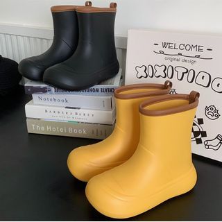 Platform Contrast Trim Short Rain Boots