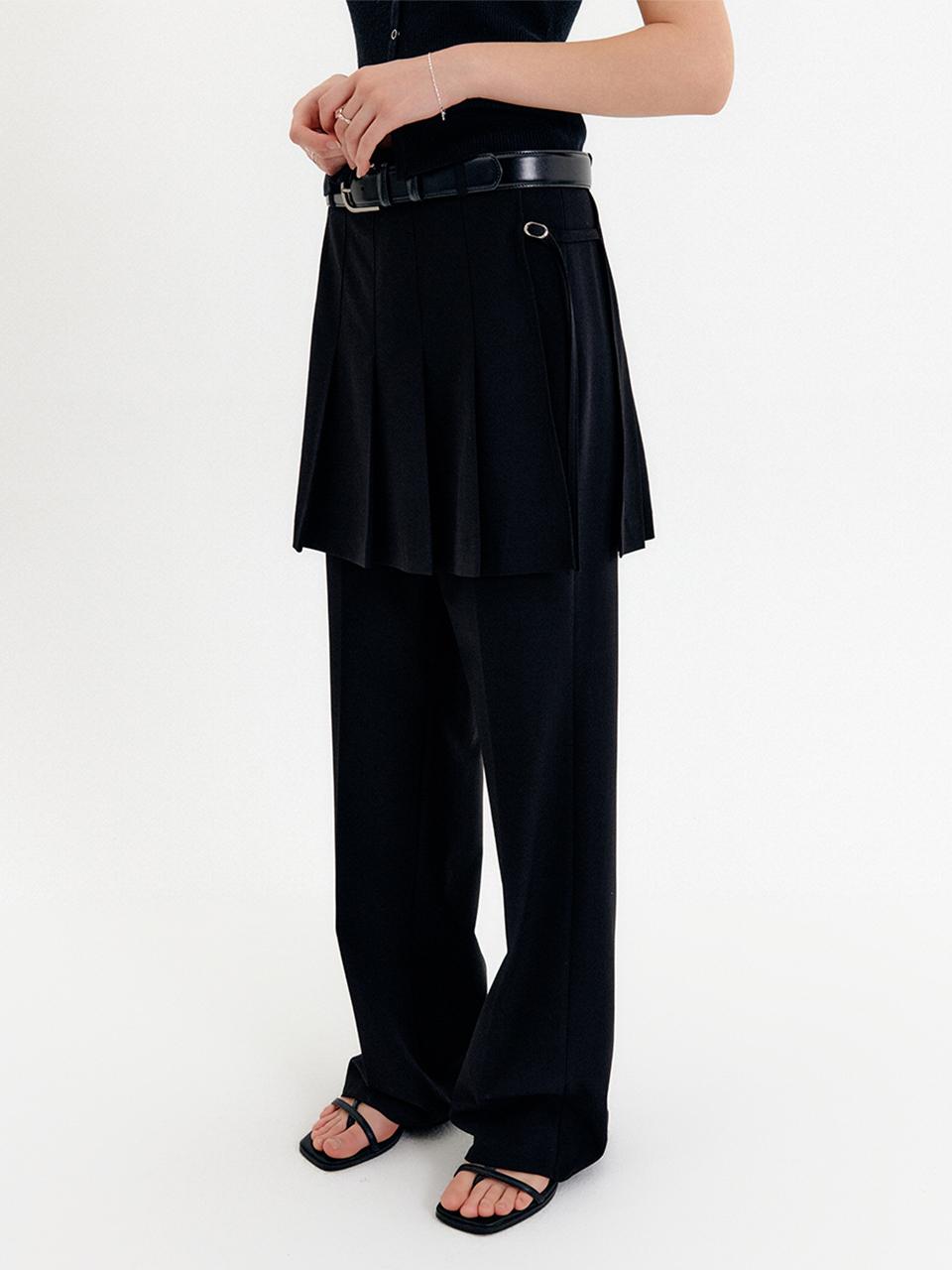 Pleated Layered Straight-Leg Pants [Black]