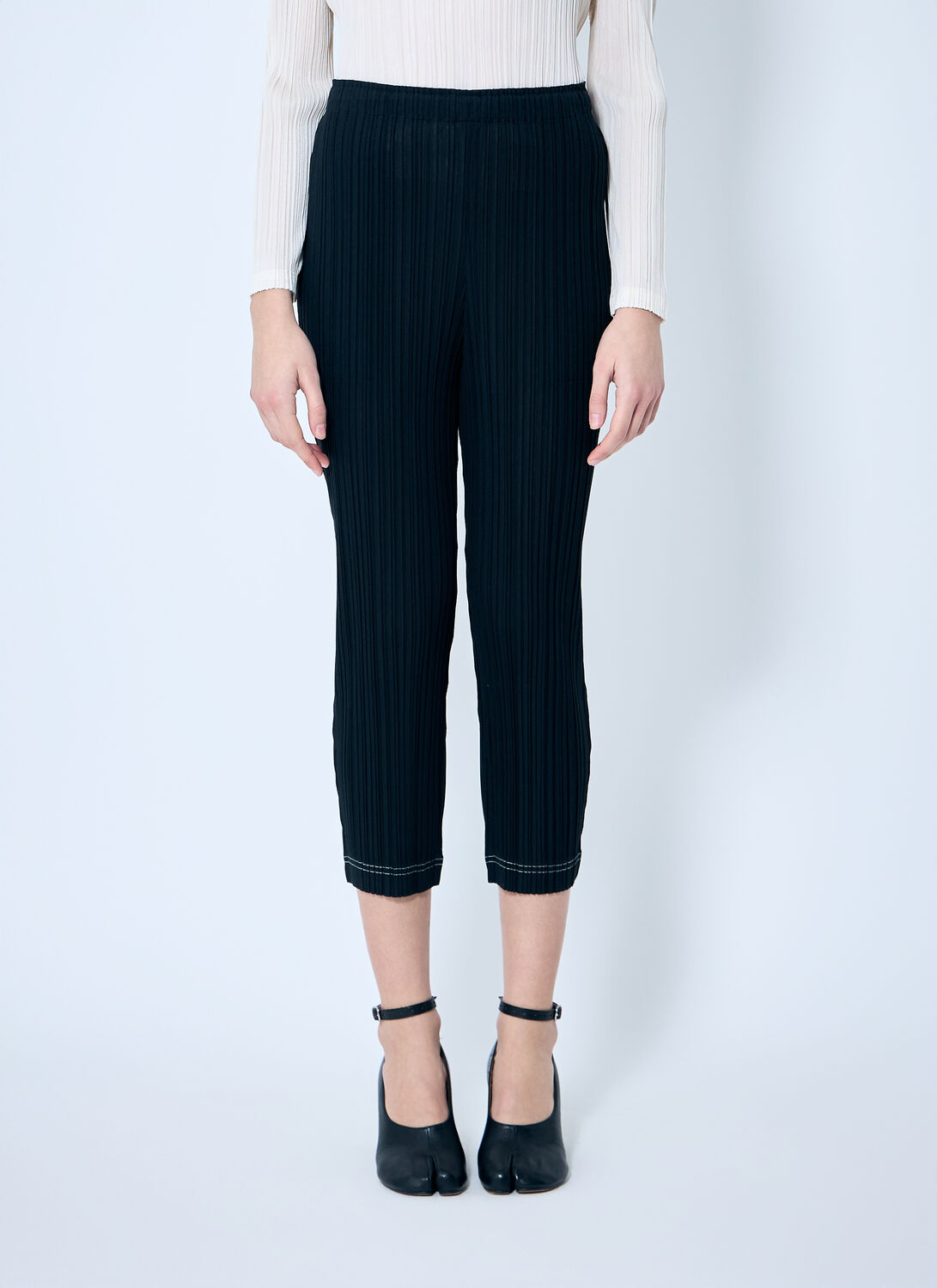 Pleats Please Issey Miyake Pleated Cropped Pants - Woman Pants Black 3