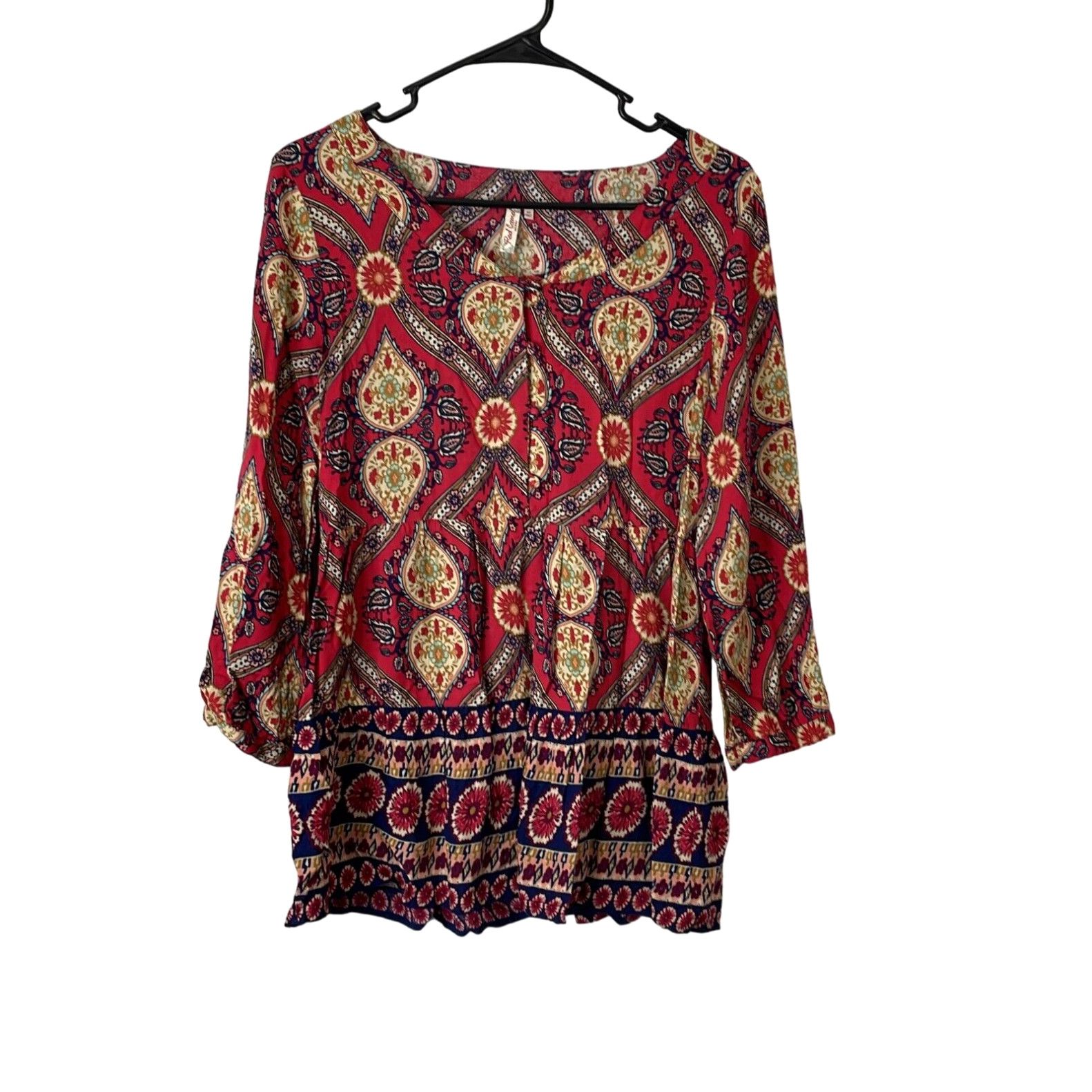 Red Camel Womens Red Paisley 3/4 Sleeve Scoop Neck Tunic Top Size Medium in White