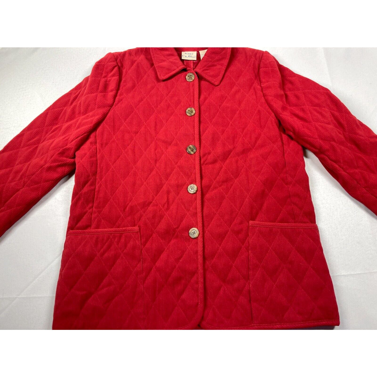 Red Quilted Coat Medium M Vintage Jacket City Blues Button Jacket Shacket in White, Women's