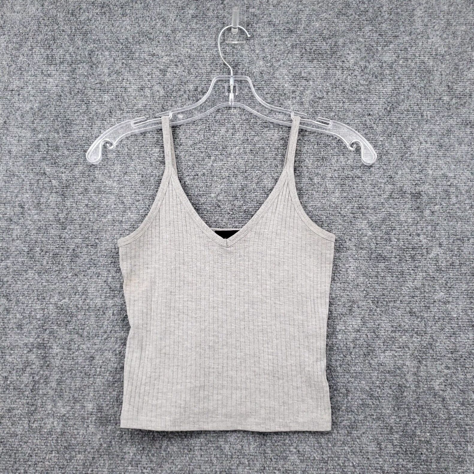 Rue 21 Rue21 Tank Womens M Medium Gray Camisole Top V-Neck Sleeveless Soft Ribbed Knit in White