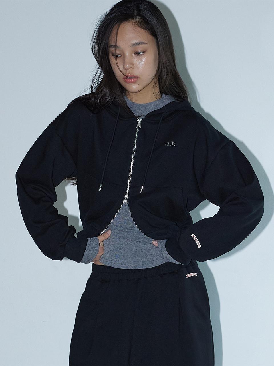 SOFT CROP ZIP-UP HOODY BLACK