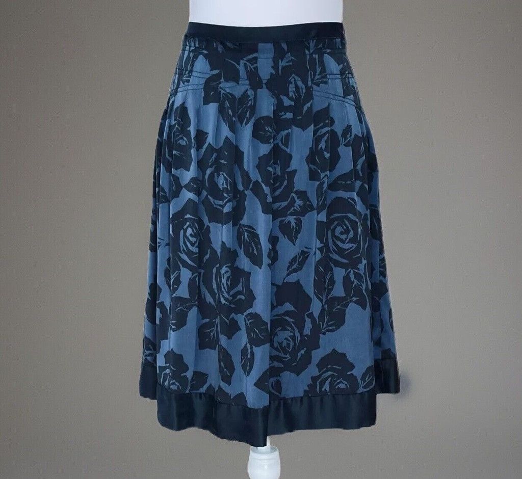 Saks Fifth Avenue Saks Fifth Ave Blue Raw Silk Floral Pleated Circle Skirt 8, Women's (Size 30)