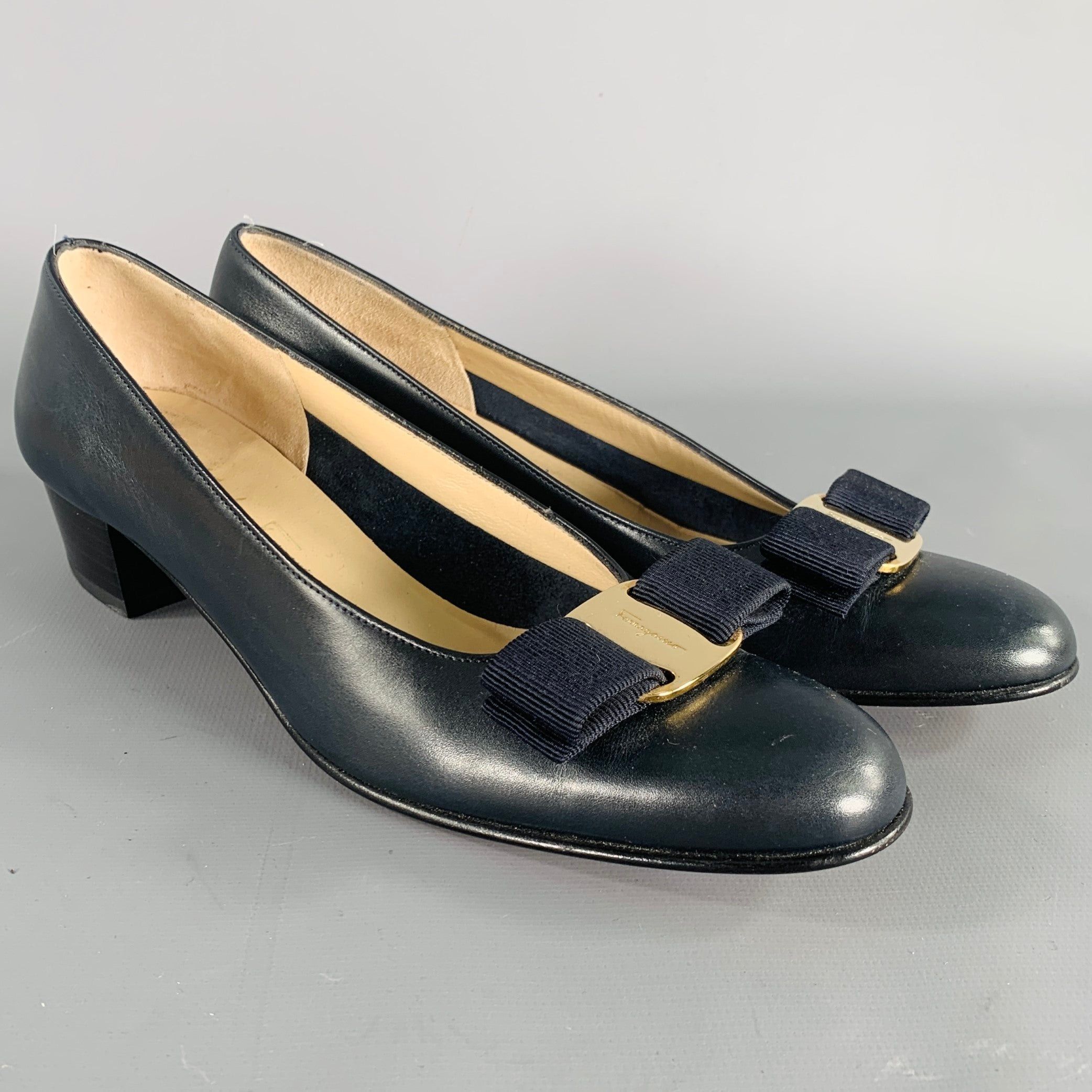 Salvatore Ferragamo Navy Leather Kitten Heel Shoes Pumps, Women's (Size 5)