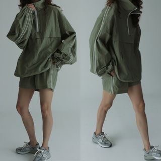 Set: Half-Zip Striped Oversized Windbreaker + High Waist Shorts