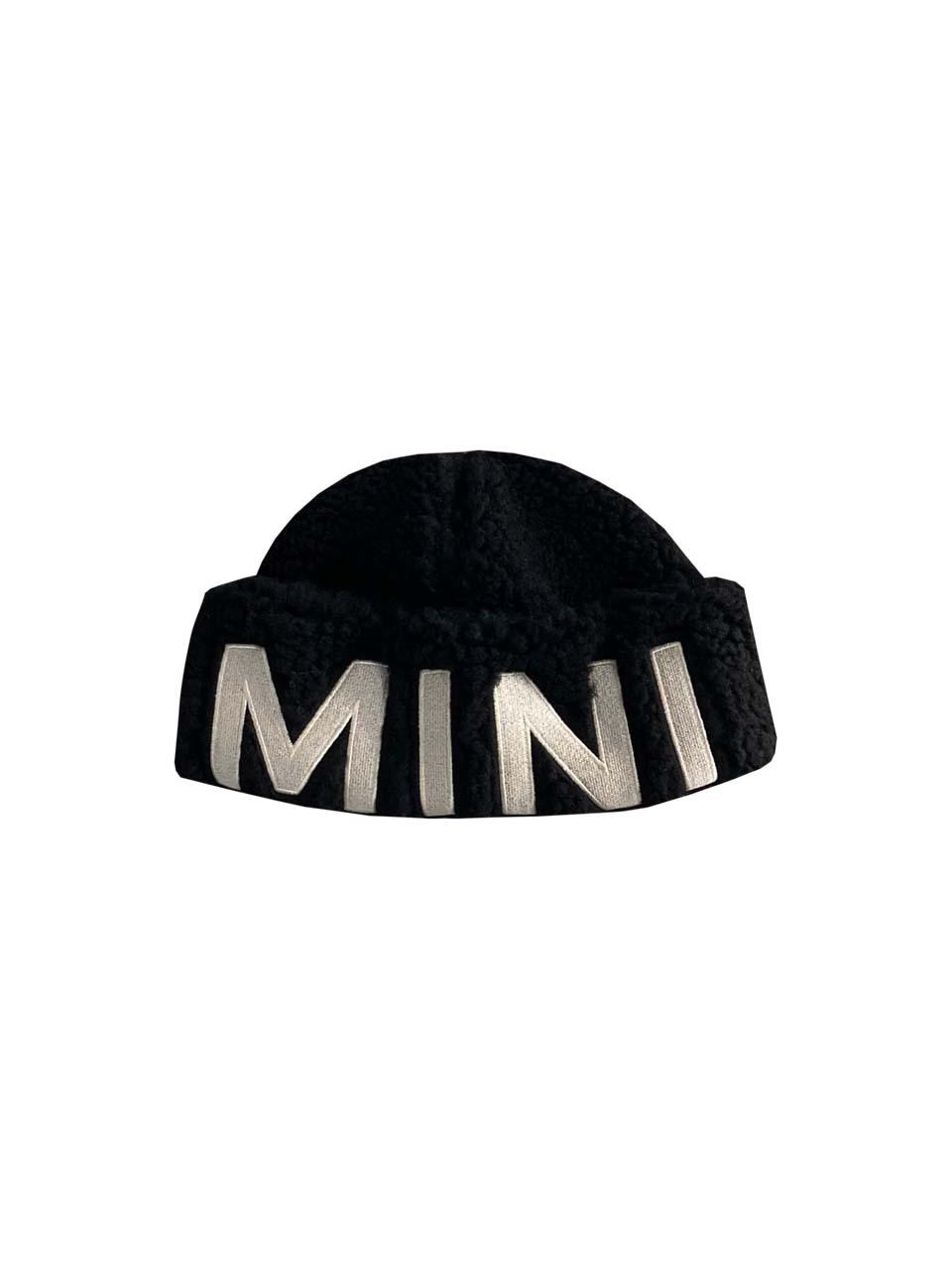 Sherpa Fleece Lined Embroidered Beanie [BLACK]