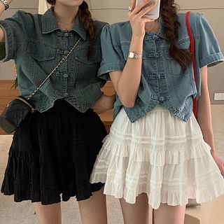 Short-Sleeve Collared Washed Frog Buttoned Crop Denim Jacket / High Waist Plain Pintuck Frill Trim Tiered Mini A-Line Skirt