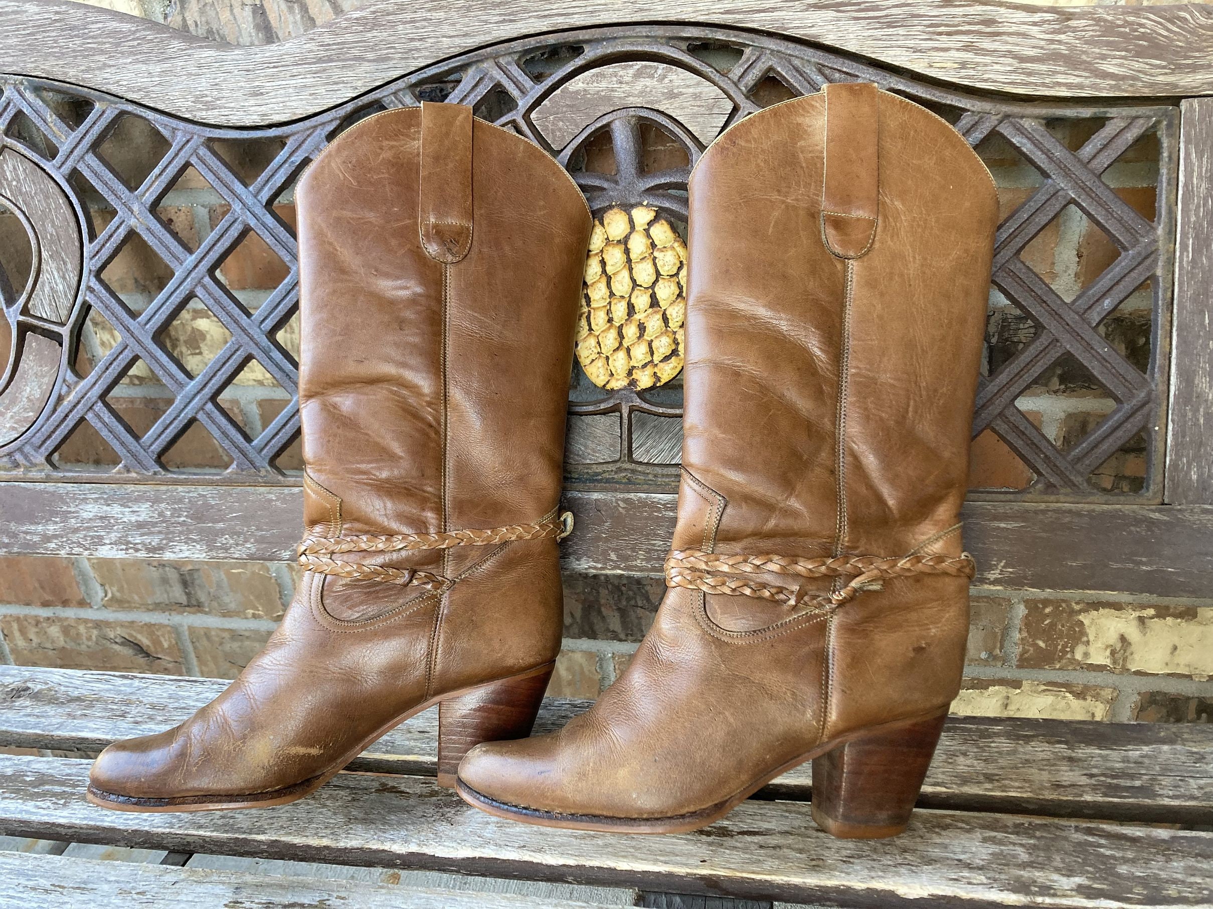 Size 9B Belted Brown Leather Heel Boots By Nobil's Made in Brazil Vintage 80S