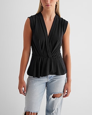 Skimming V-Neck Pleated Peplum Top