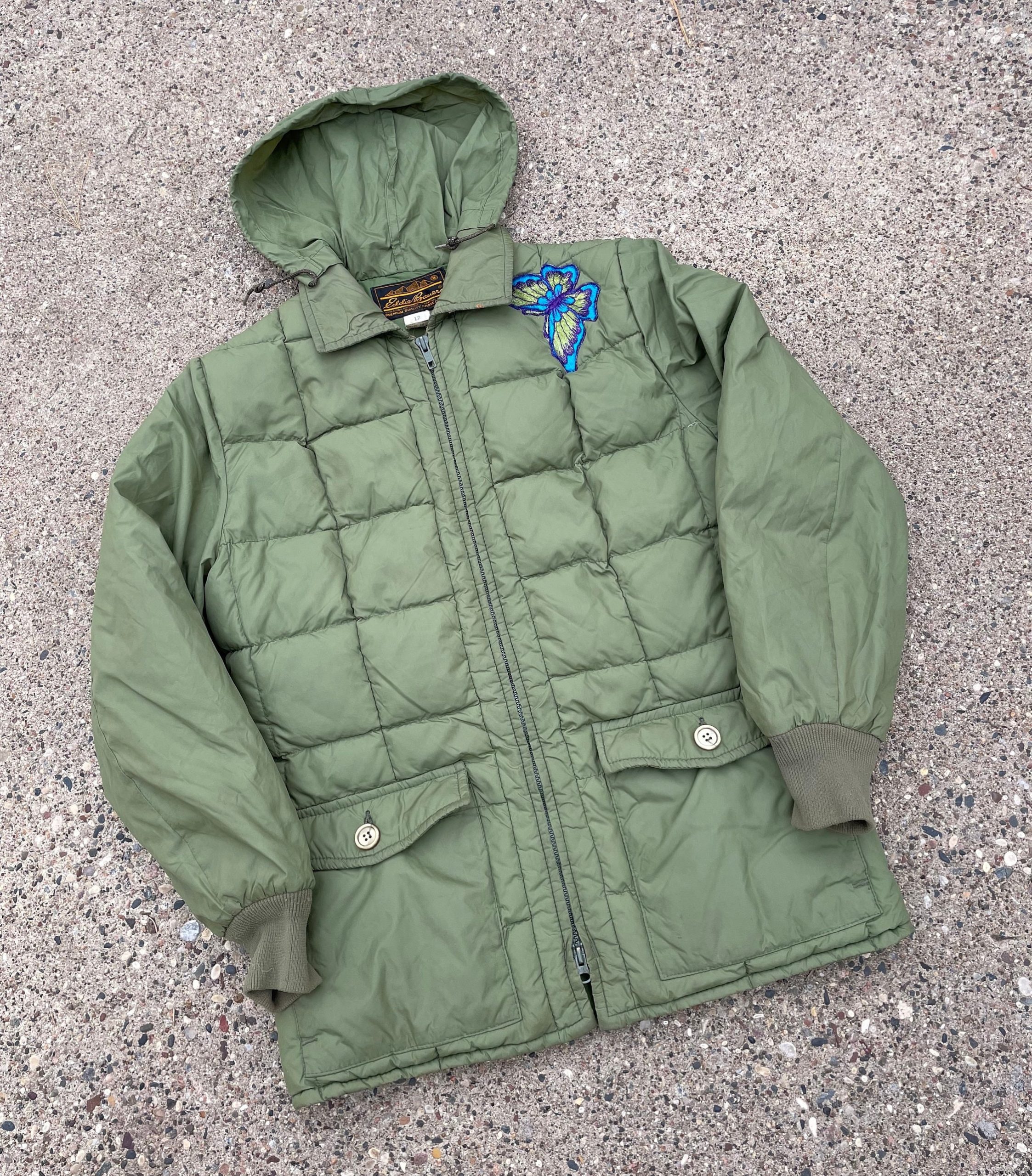 Small Ladies Vintage 70S 80S Eddie Bauer Olive Green Quilted Puffer Coat Jacket with Embroidered Butterfly