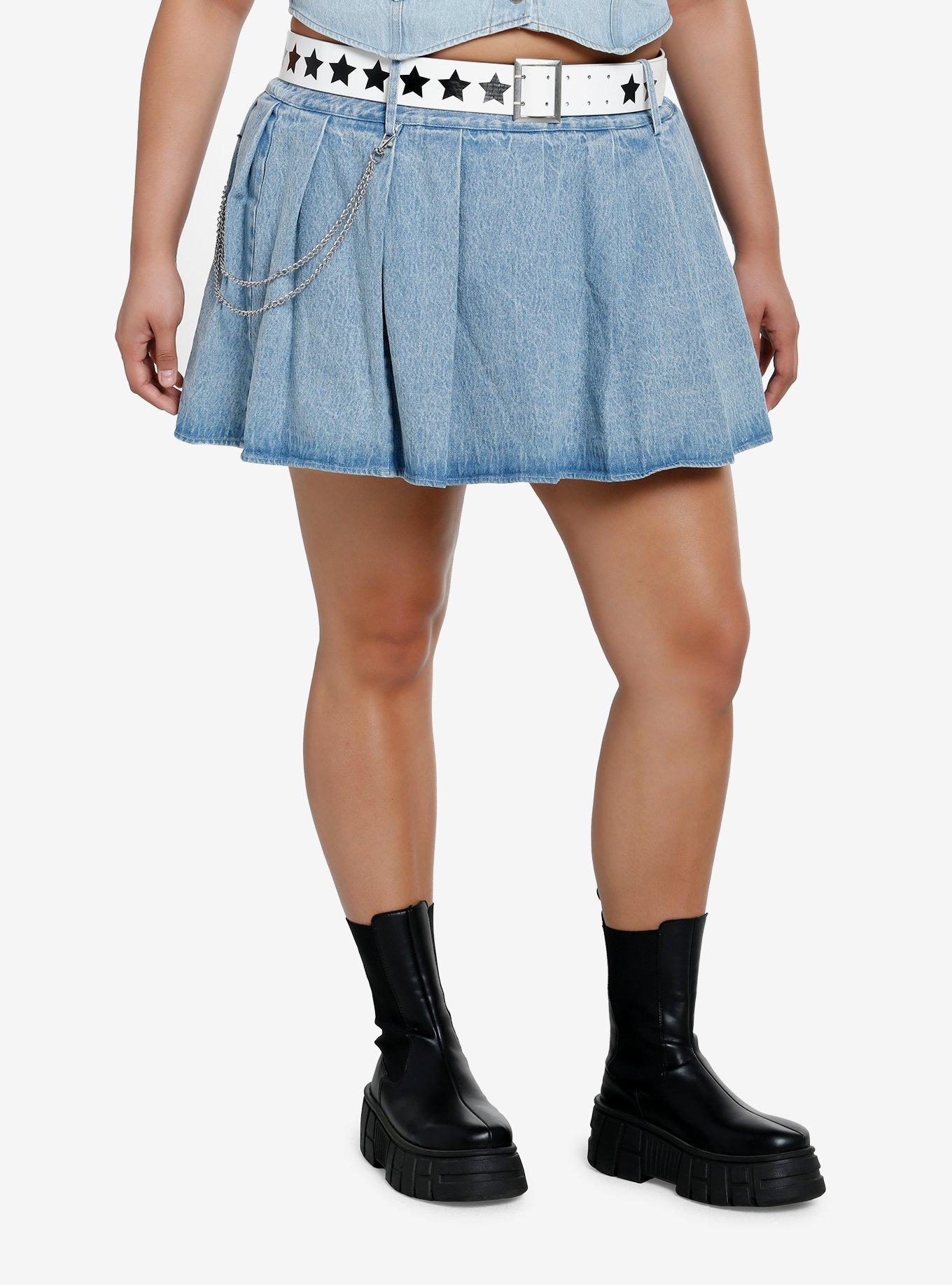 Social Collision Pleated Denim Skirt With Belt & Chain Plus Size