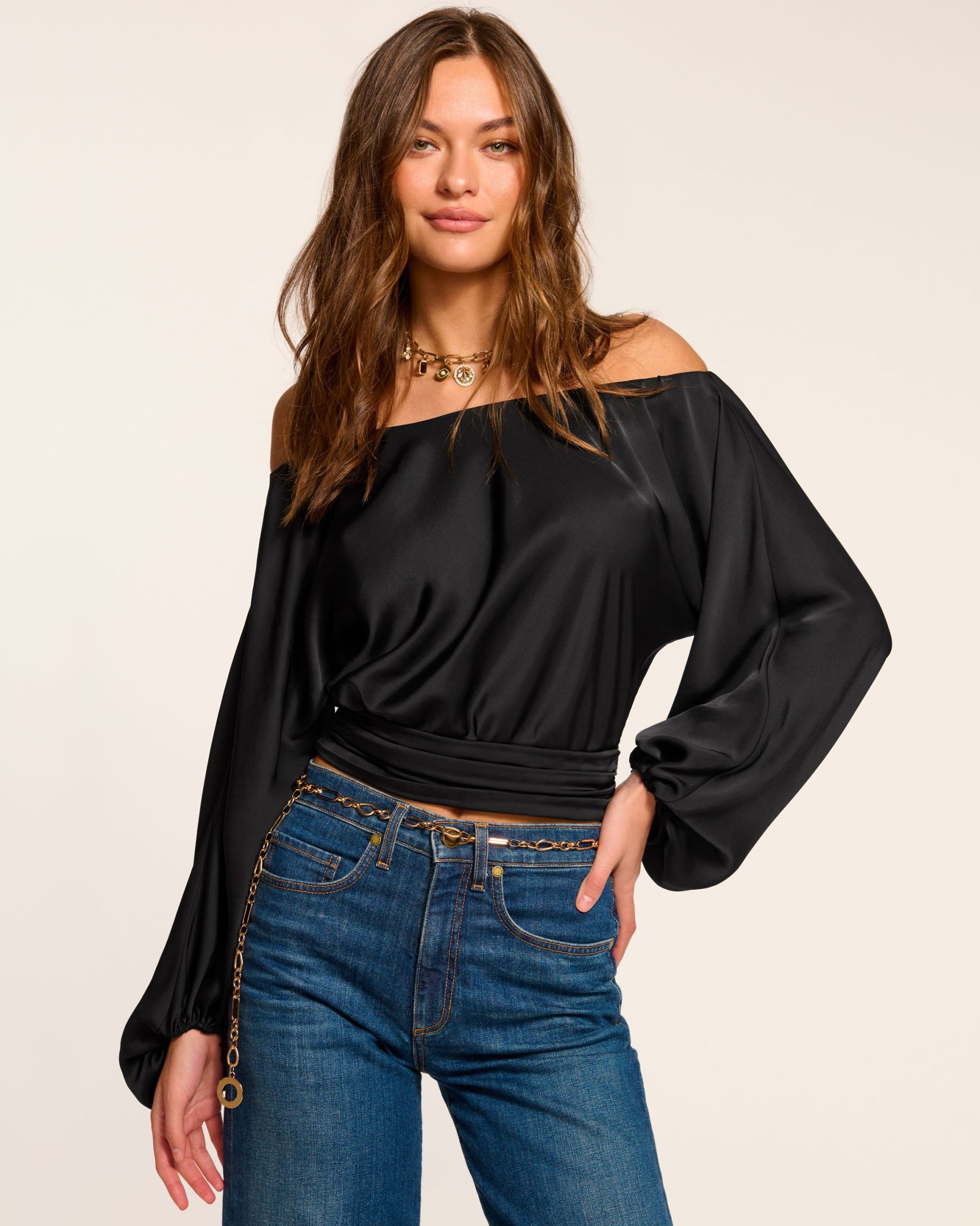 Sonja Off-The-Shoulder Top in Black