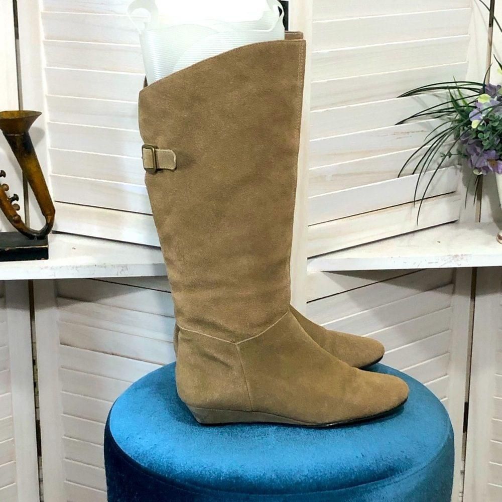 Steve Madden Beige Suede Leather Wedge Knee High Boots Size 8 in Tan, Women's