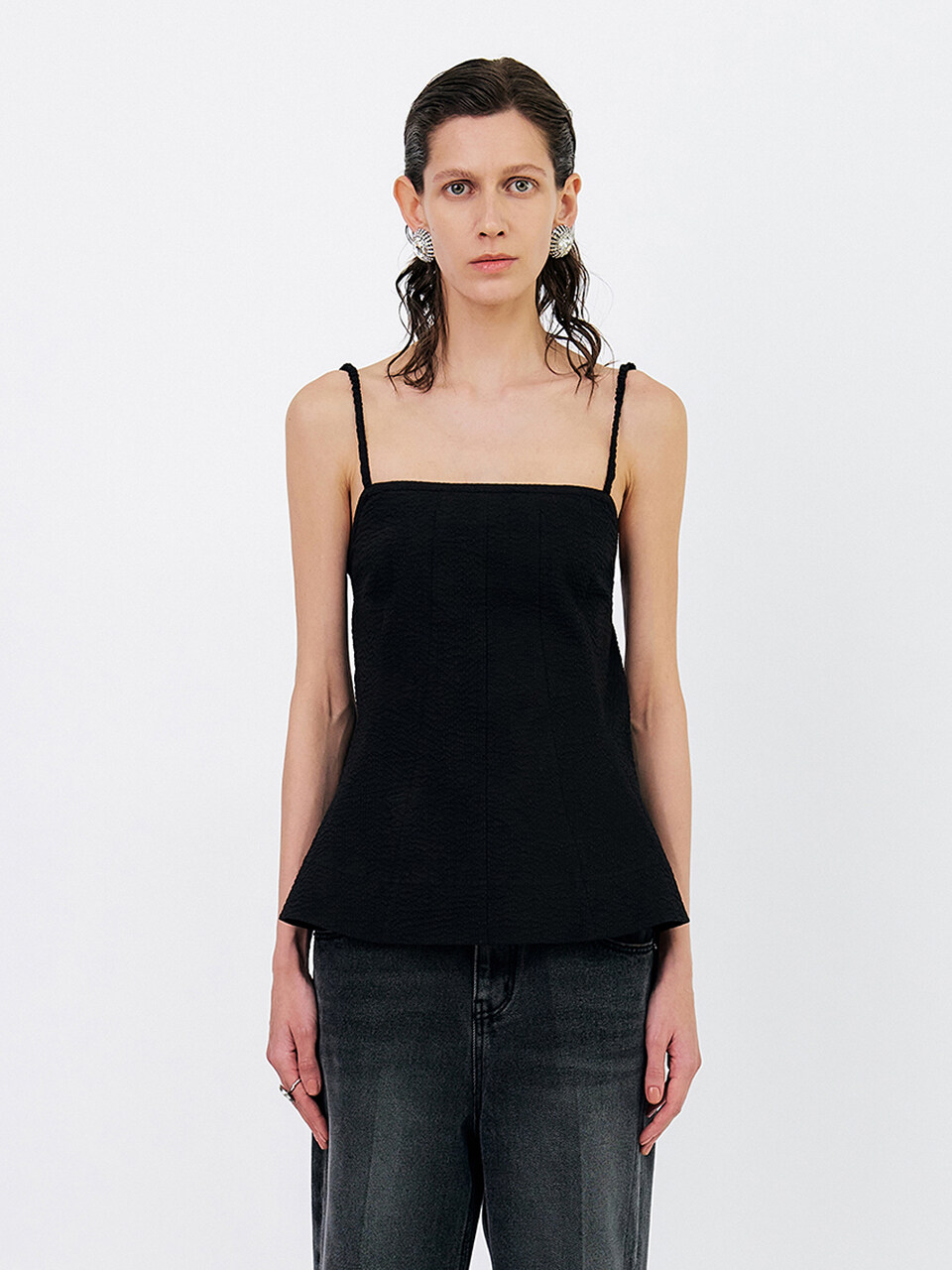 Strappy Sleeveless Camisole Top_Black