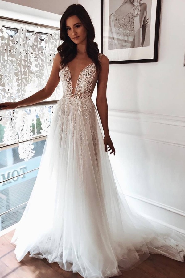 Straps Appliques Sleeveless Beach Wedding Dresses | Sexy V-neck Summer A-line Bridal Gowns