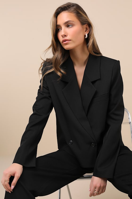 Suave Presence Black Cropped Blazer