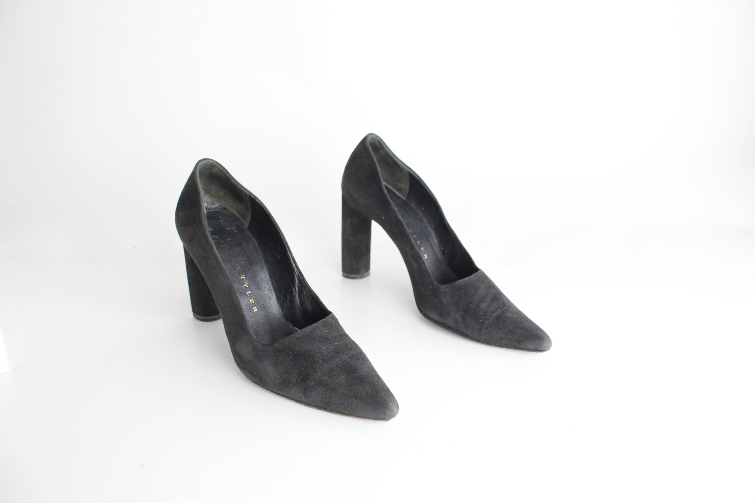 Sz 6 Vintage Richard Tyler Black Suede Pumps | 1990S Pointed Toe Angular Leather Court Shoes Classic High Heel 36