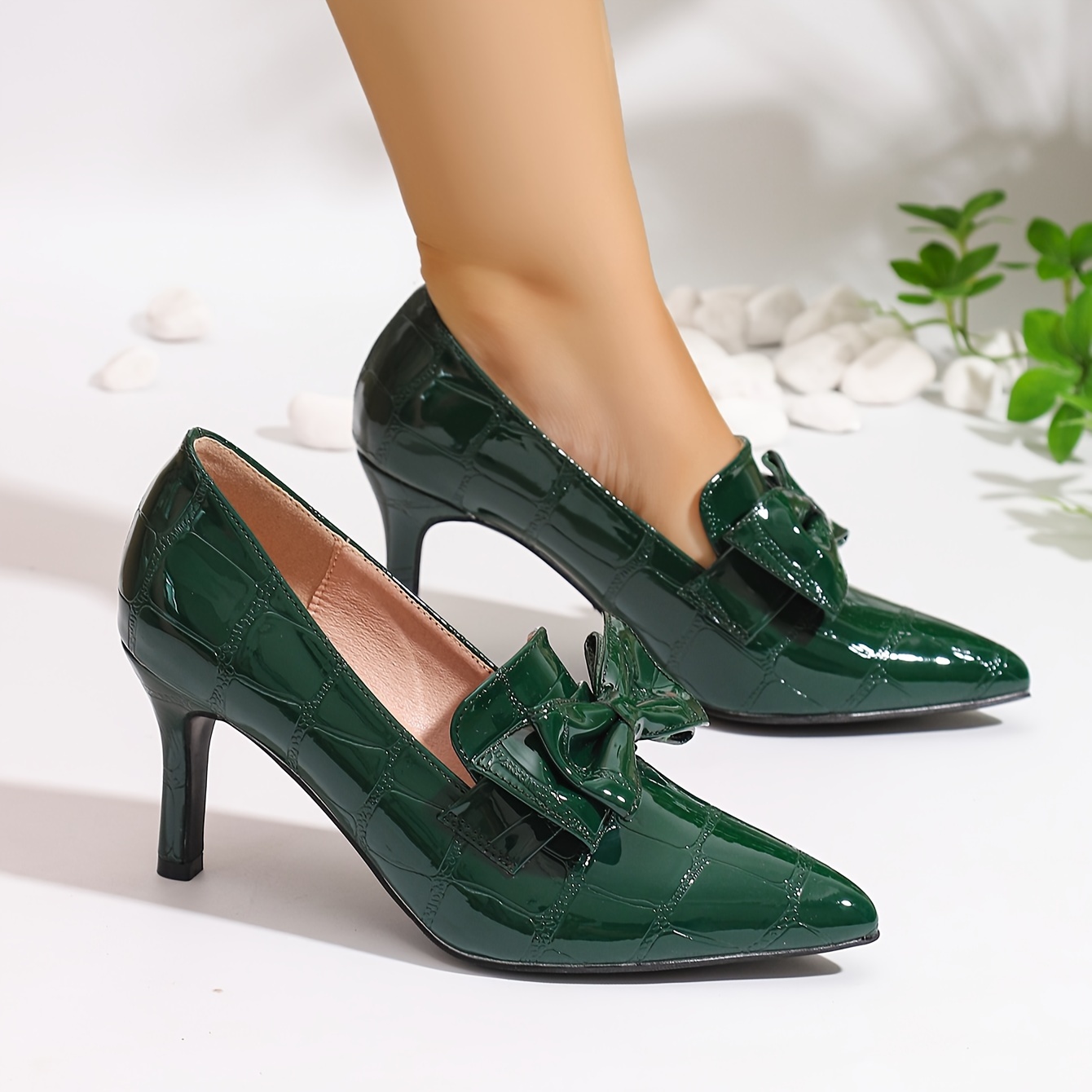 TEMU Women' Green Kitten Heel Pumps, 2024 Autumn Winter New Eye Shoes For Date Night