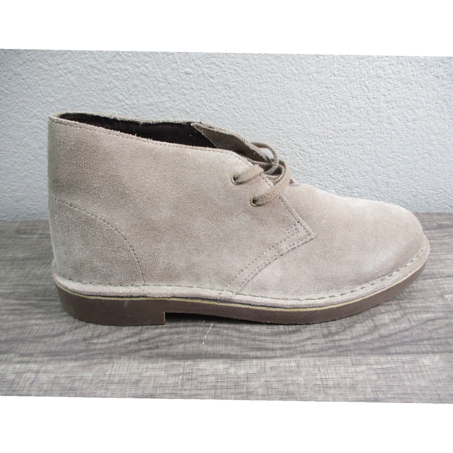 Tan Suede Comfort Classic Botie Lace Up Womens Boots By Clarks Desert Style Size 9 in White