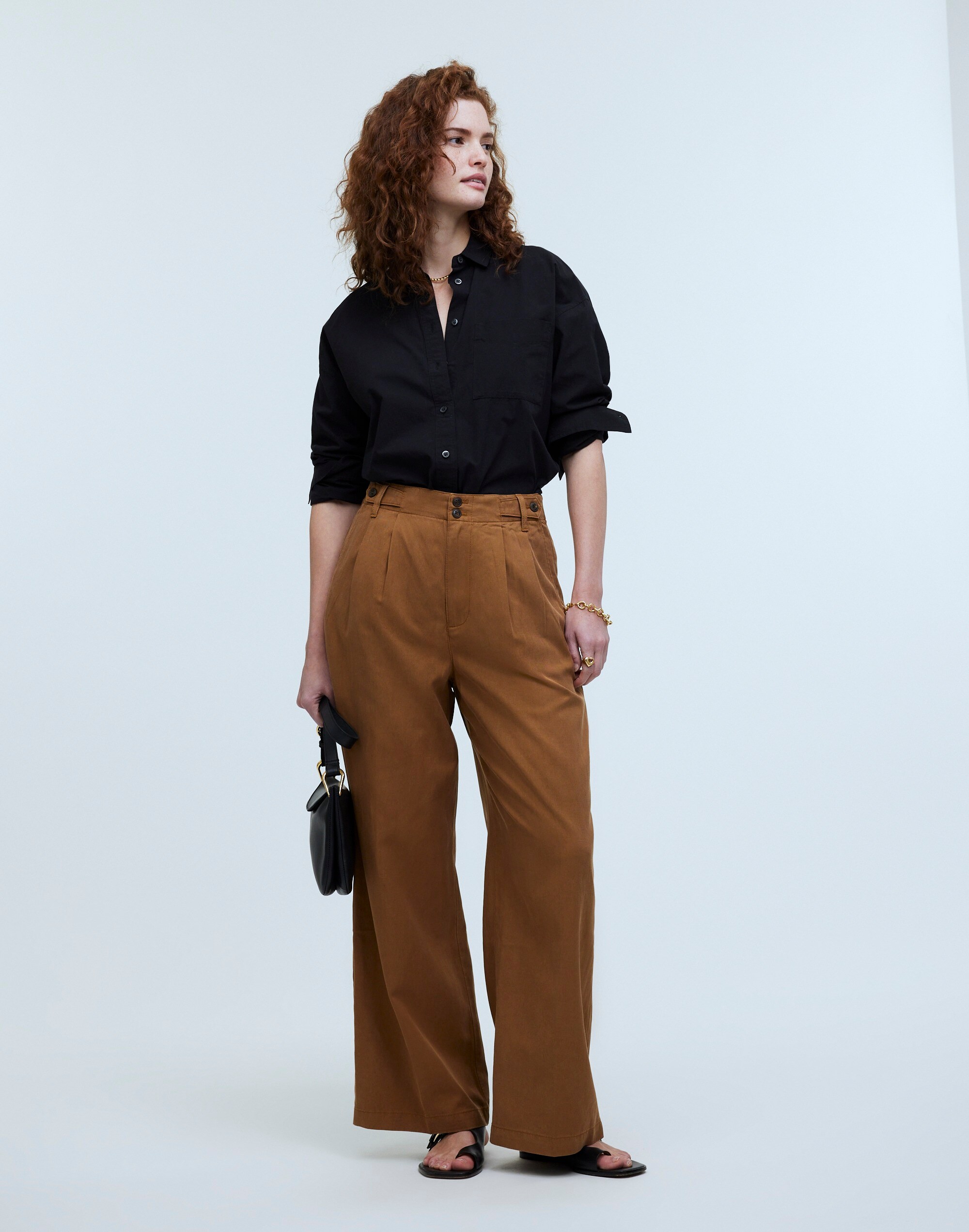 The Petite Curvy Harlow Wide-Leg Pant in Drapey Twill