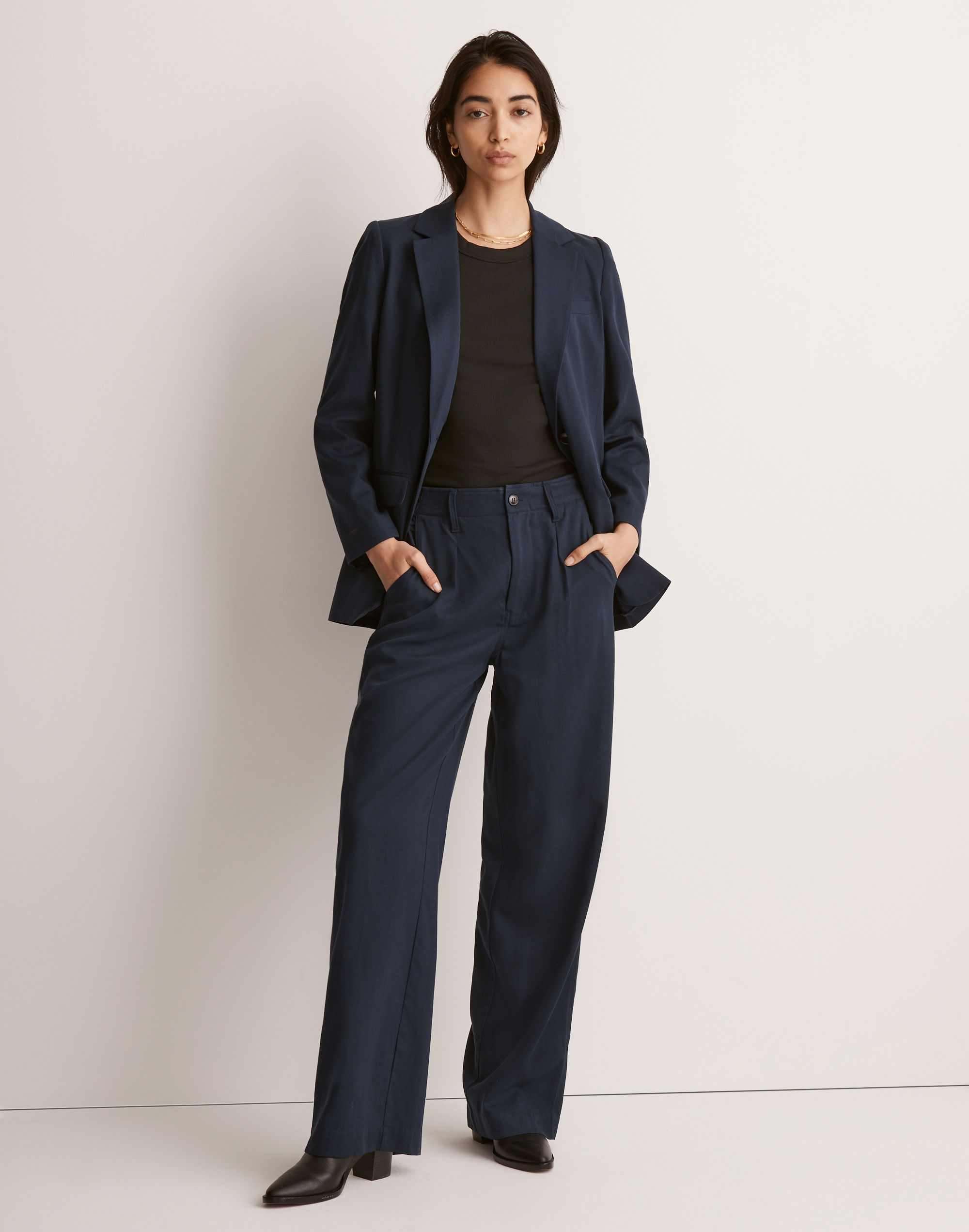 The Petite Neale Straight-Leg Pant in Drapeweave