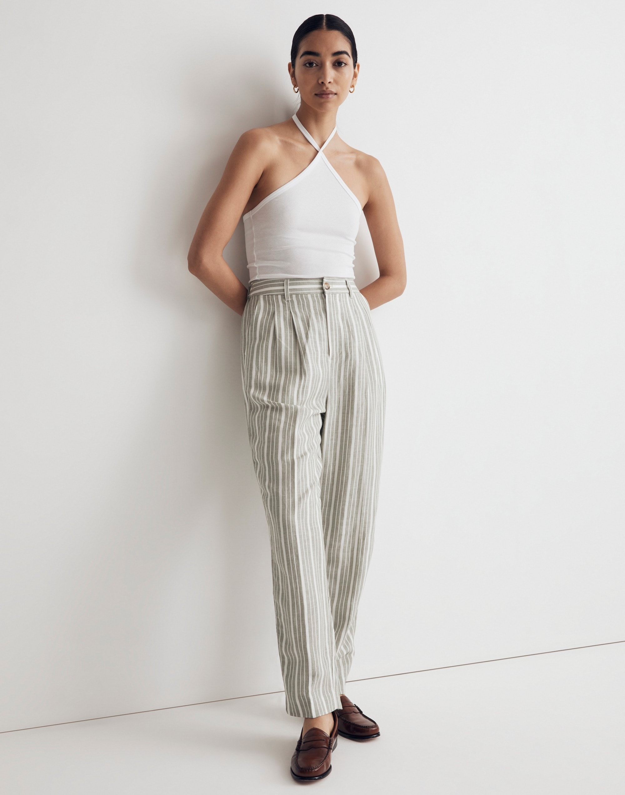 The Tailored Tapered Pant in Striped Linen-Blend