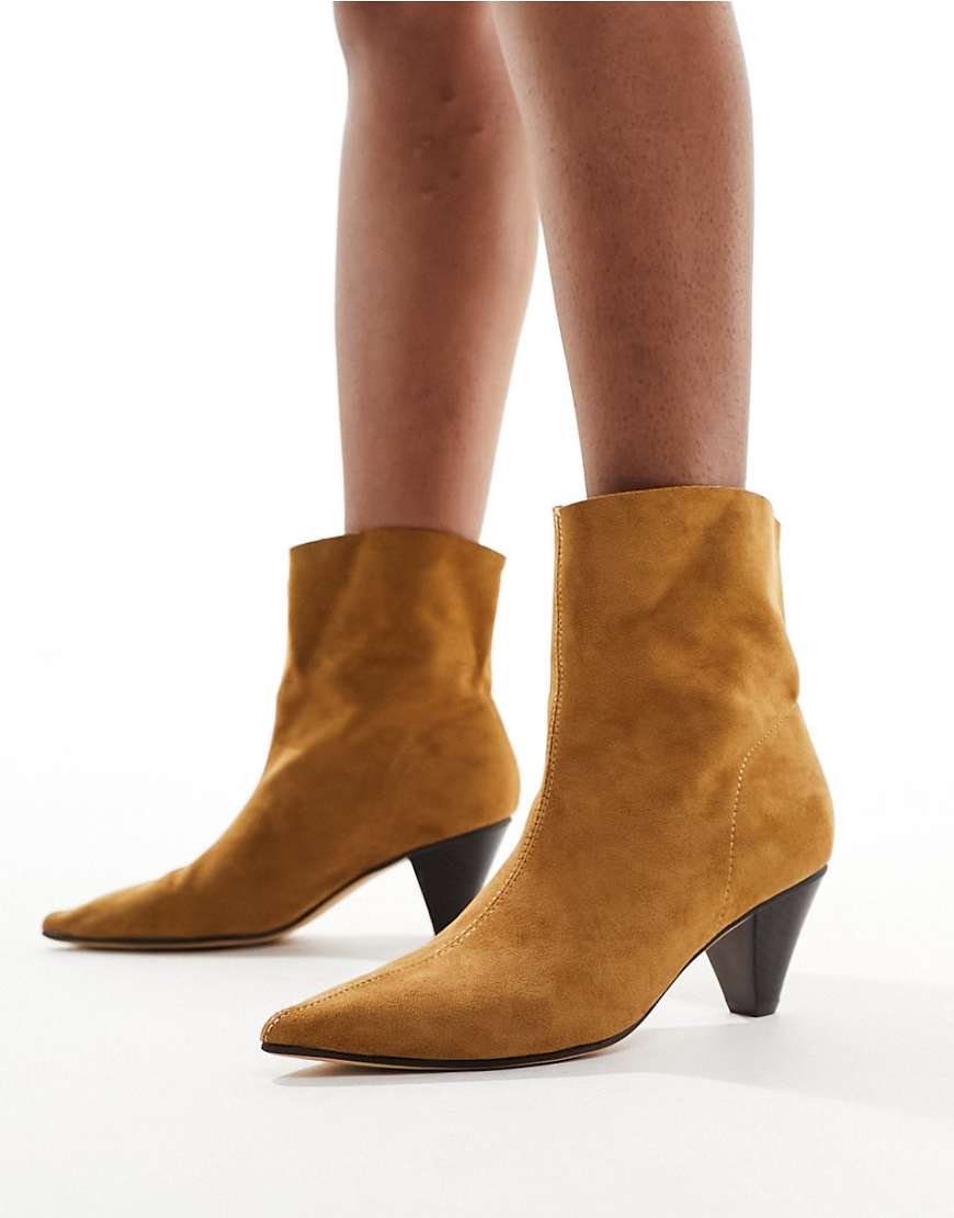 Truffle Collection cone heel ankle boots in tan-Brown