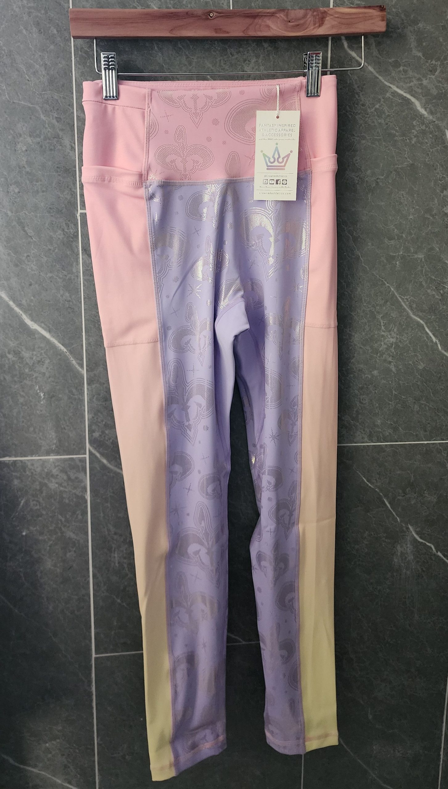 Unkwn NWT Crowned Athletics Galatic Star Lake Queen Leggings S in Purple, Women's (Size 27)