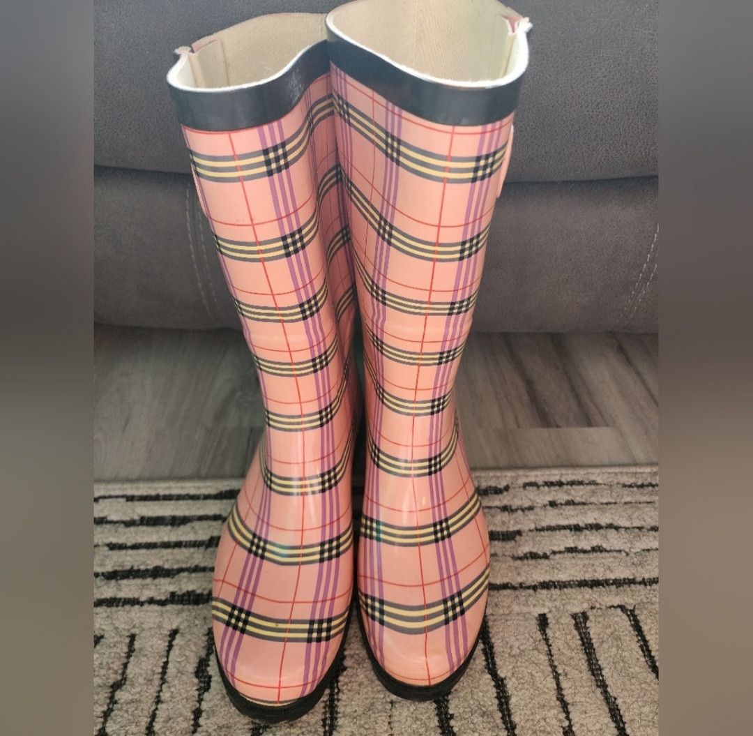 Unkwn Women's Pink Purple Plaid Rain Boots Size 9