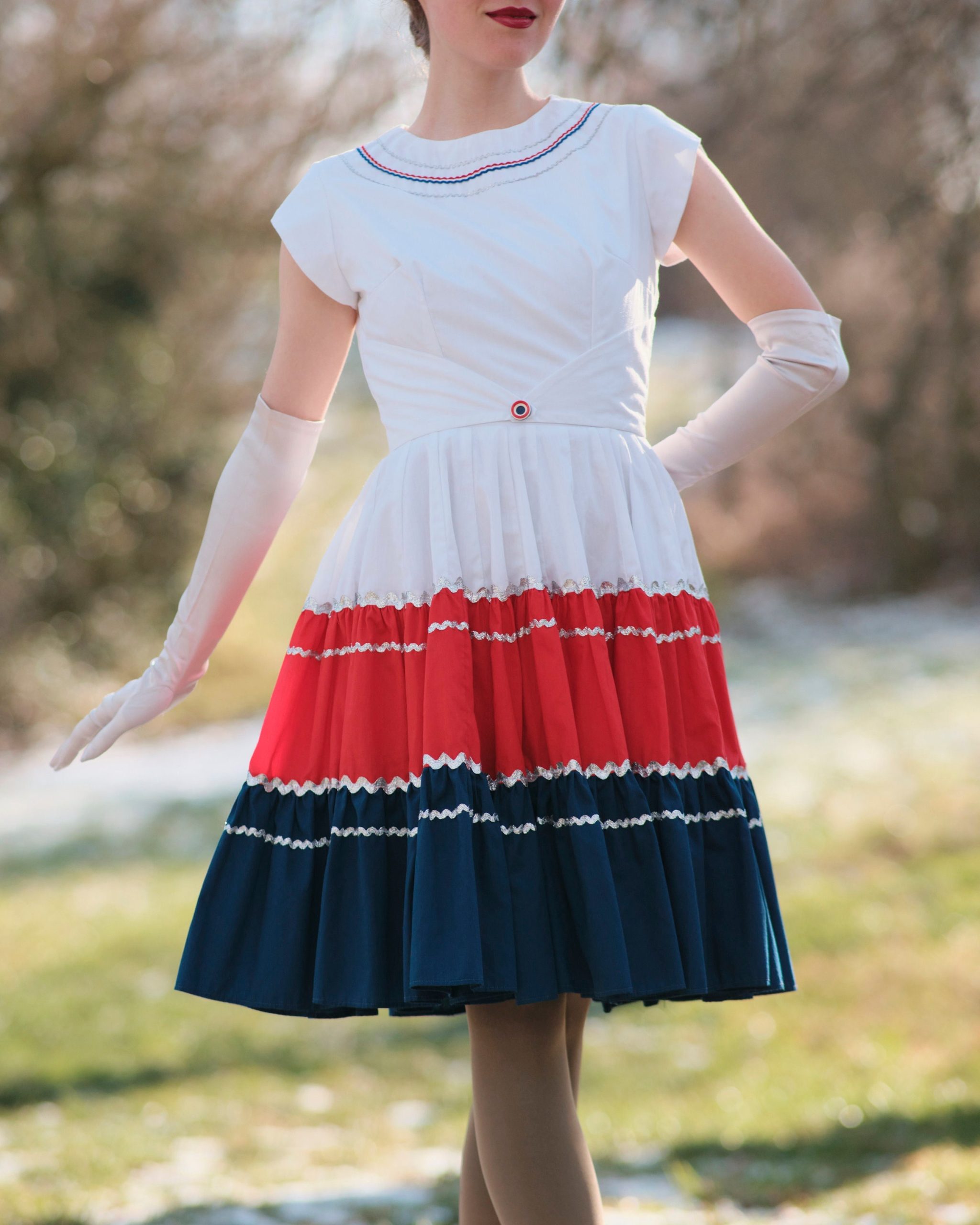 Vintage 1950S 50S Dress White Red Blue Striped Swing Square Dance Dancing - Short Tulip Sleeves, Full Circle Skirt & Silver Trim