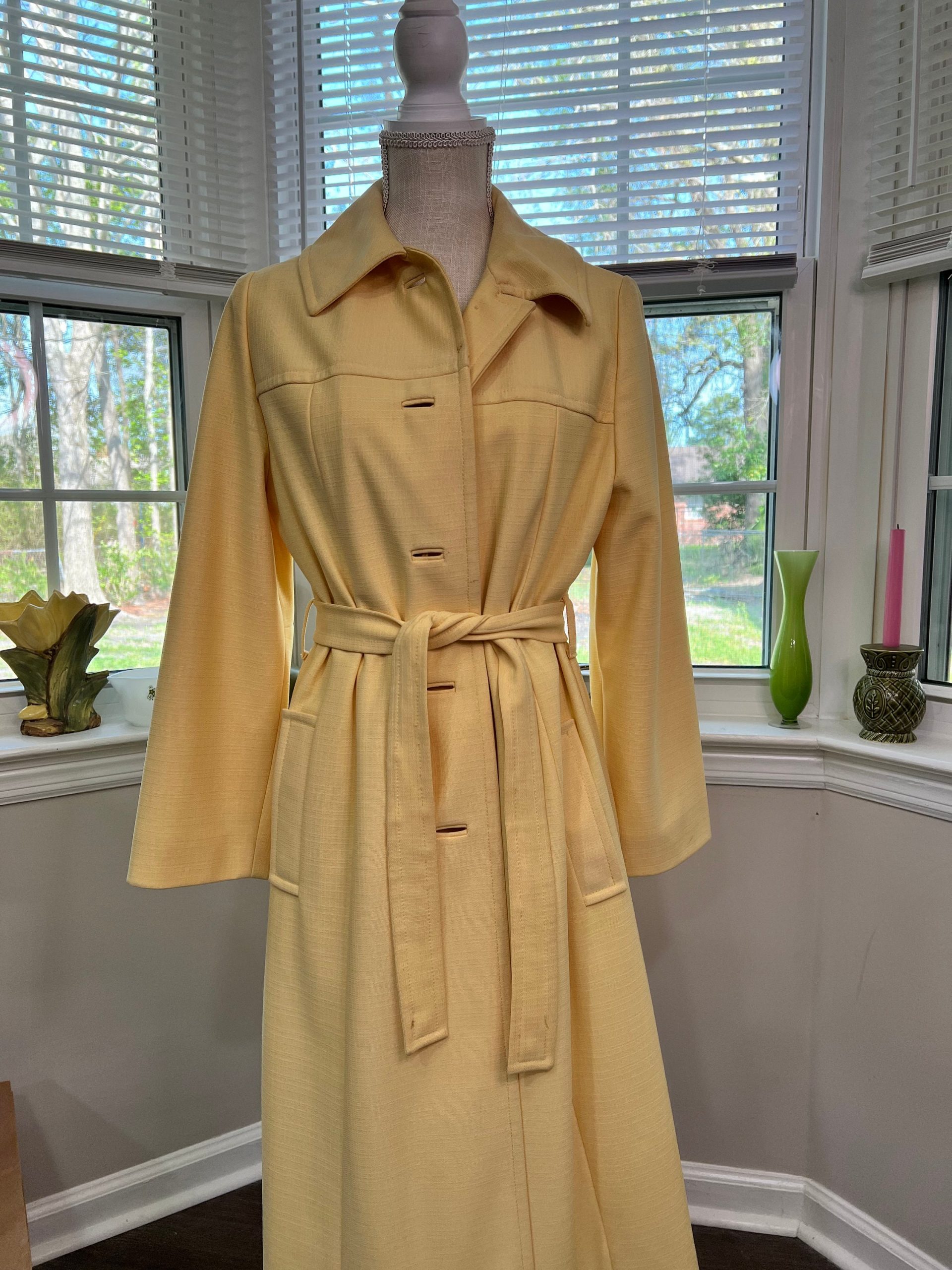 Vintage 1960's Weather Charmer Pastel Yellow Coat /Trench Coat/Belted/Spring/Easter/Mary Tyler Moore Style