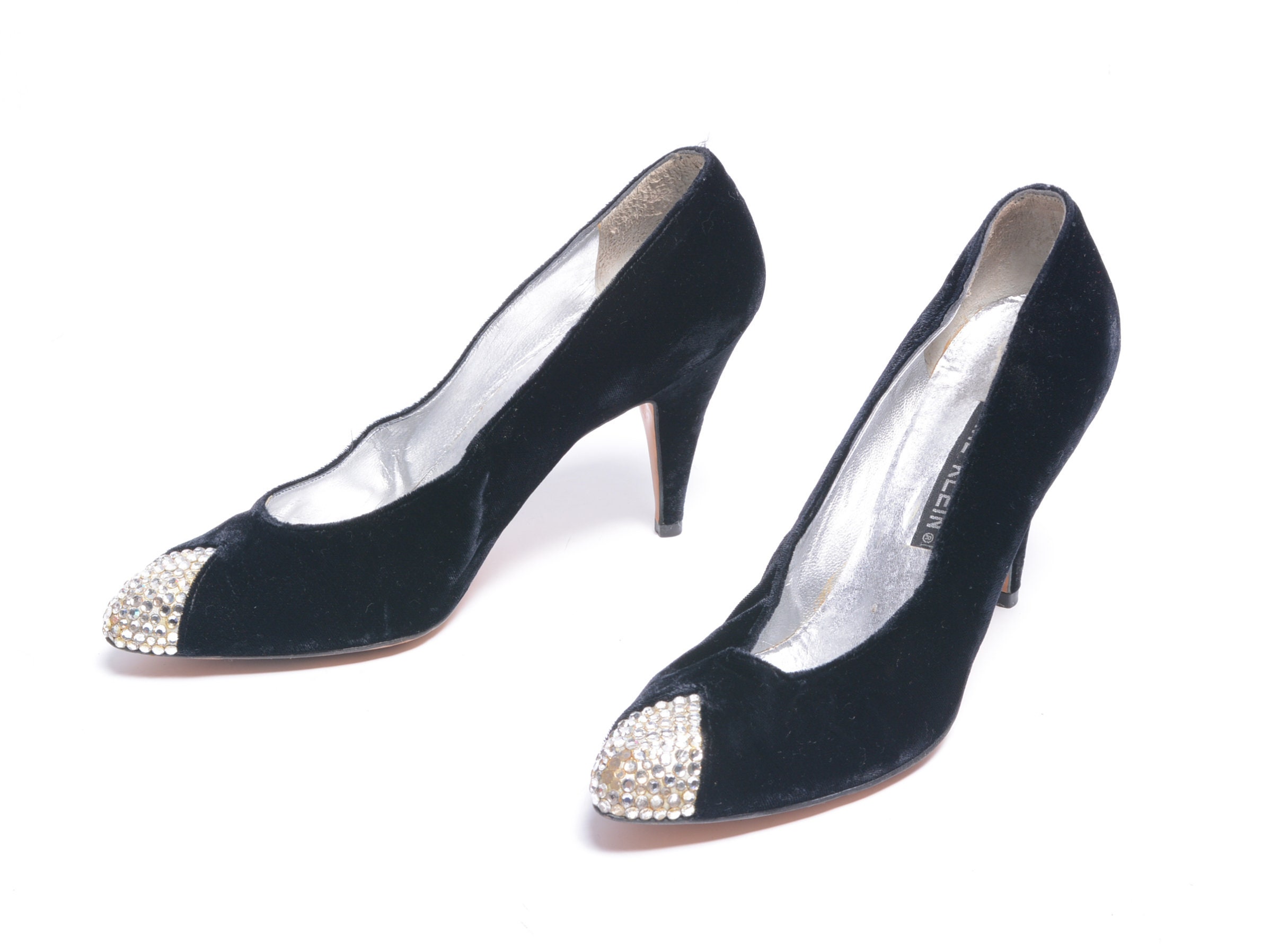 Vintage 80S Anne Klein Shoes Black Velvet Rhinestone Toe Stiletto High Heel Pump 6.5 Narrow