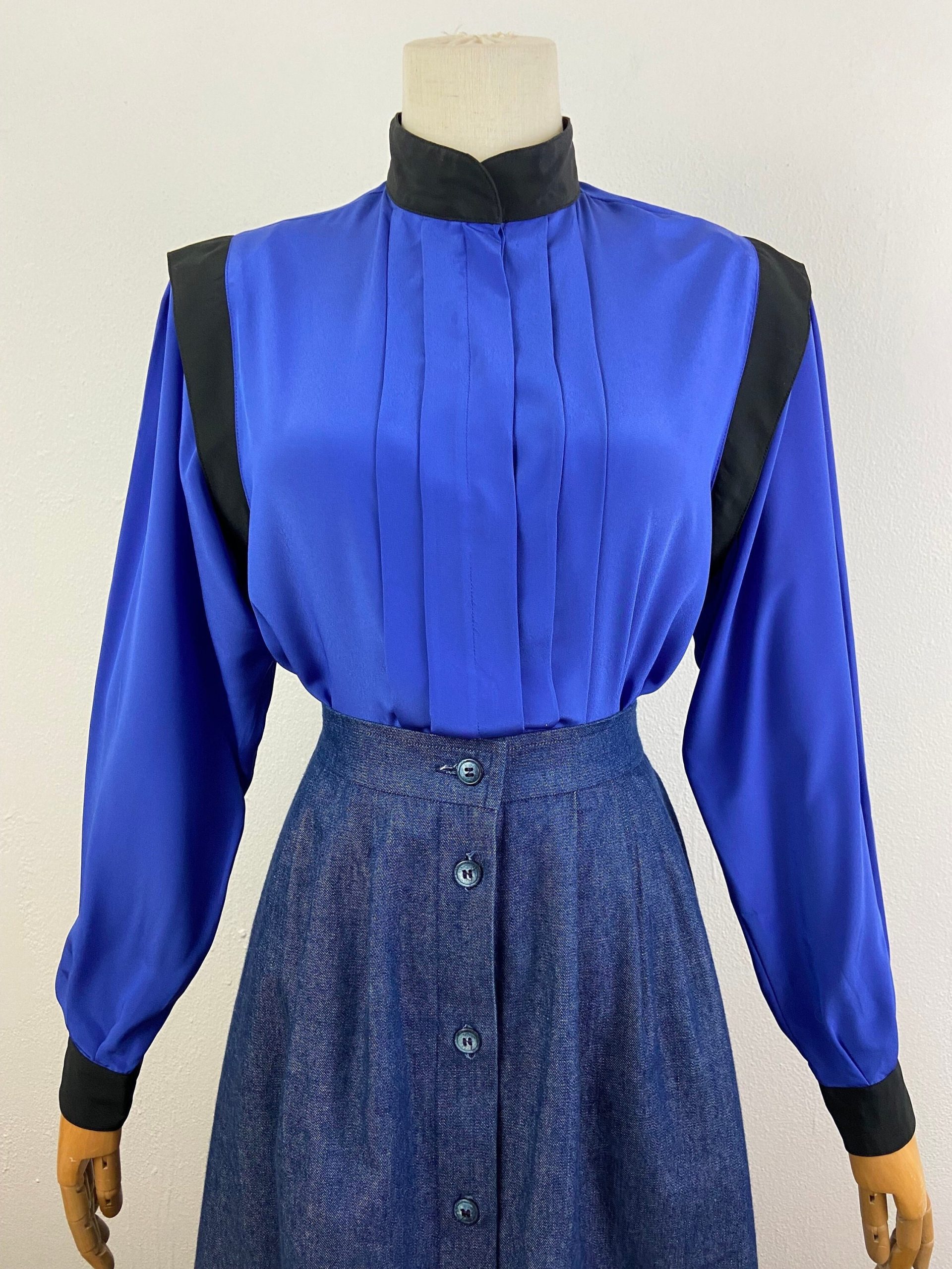 Vintage Blouse From 80S, Royal Blue With Black Peplum Shoulders & Plated Chest Tops-Shirt By Michelle Stuart, Size-8, Silkie Elegant Top