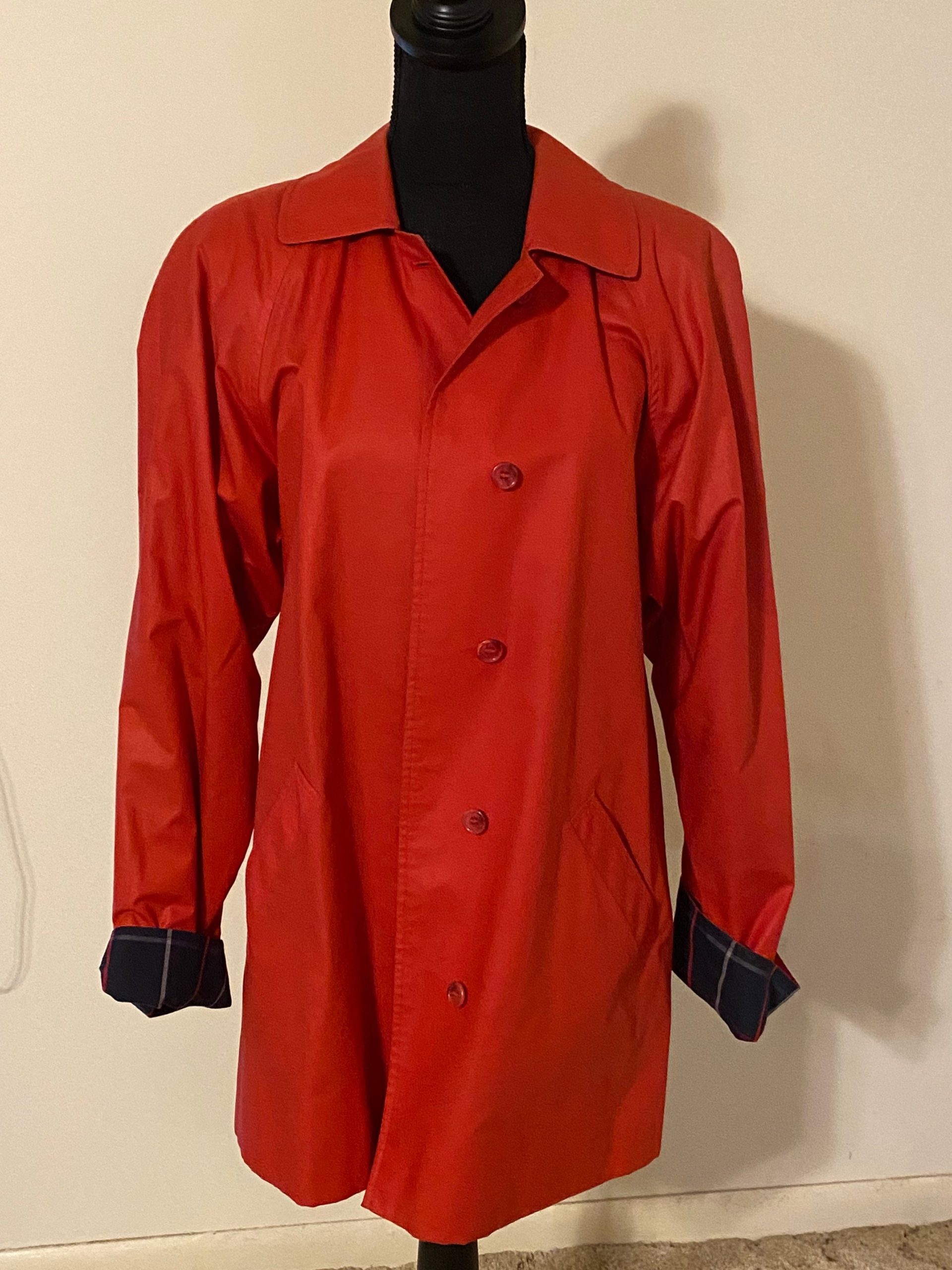 Vintage Burberrys Red Long Polyester Trench Coat, Belted Waist, Gorgeous & Elegant, Plaid Check Interior, Burberry, Sz M Or L