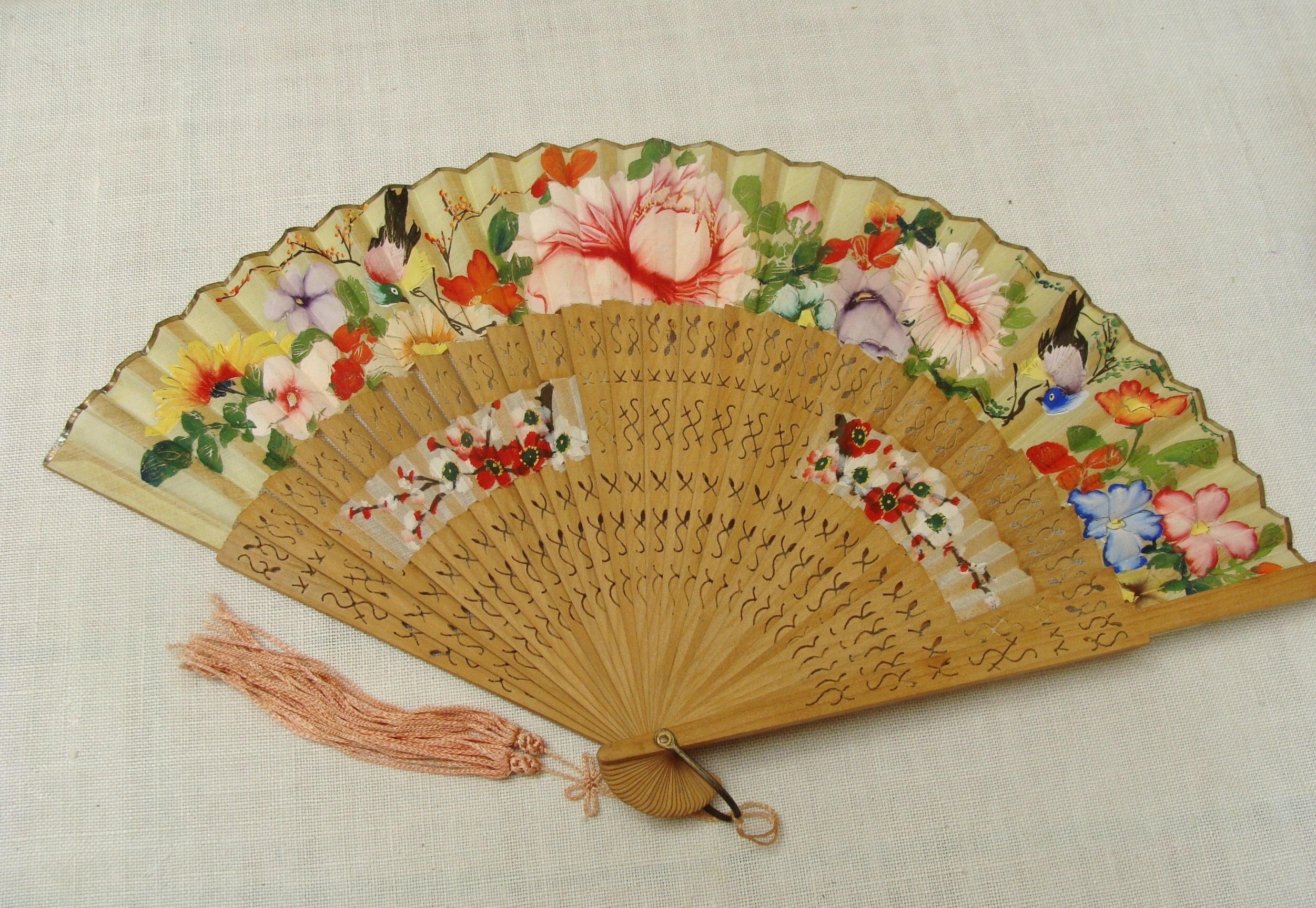 Vintage Carved Sandal Wood & Floral Fan in Original Striped Box With Glass Lid - Hand Painted Hong Kong