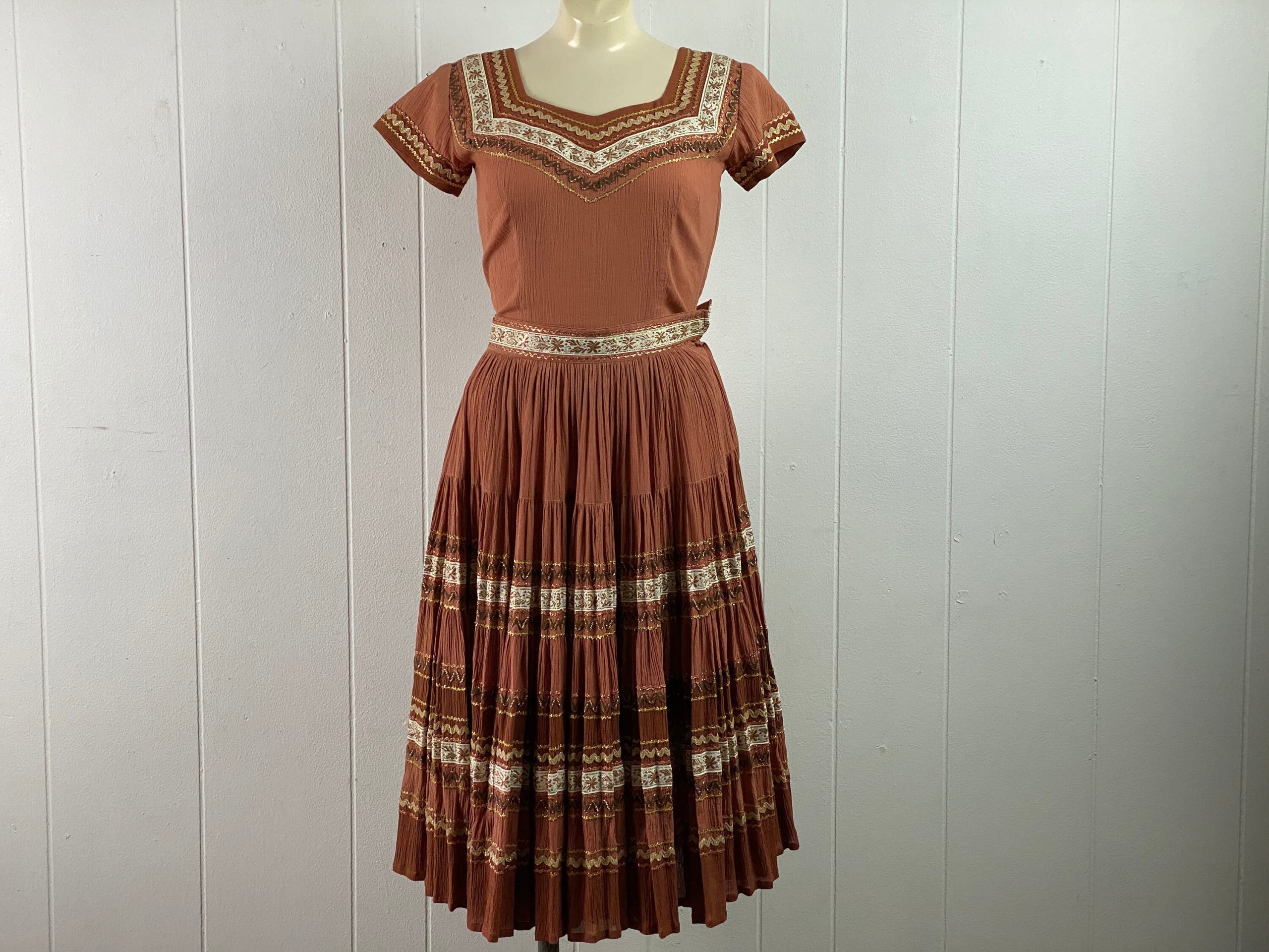 Vintage Dress, Two Piece Western Skirt & Top, Soledad Ensemble, Square Dance Outfit, Full Circle Skirt, Vintage Clothing, Size Small, Nos