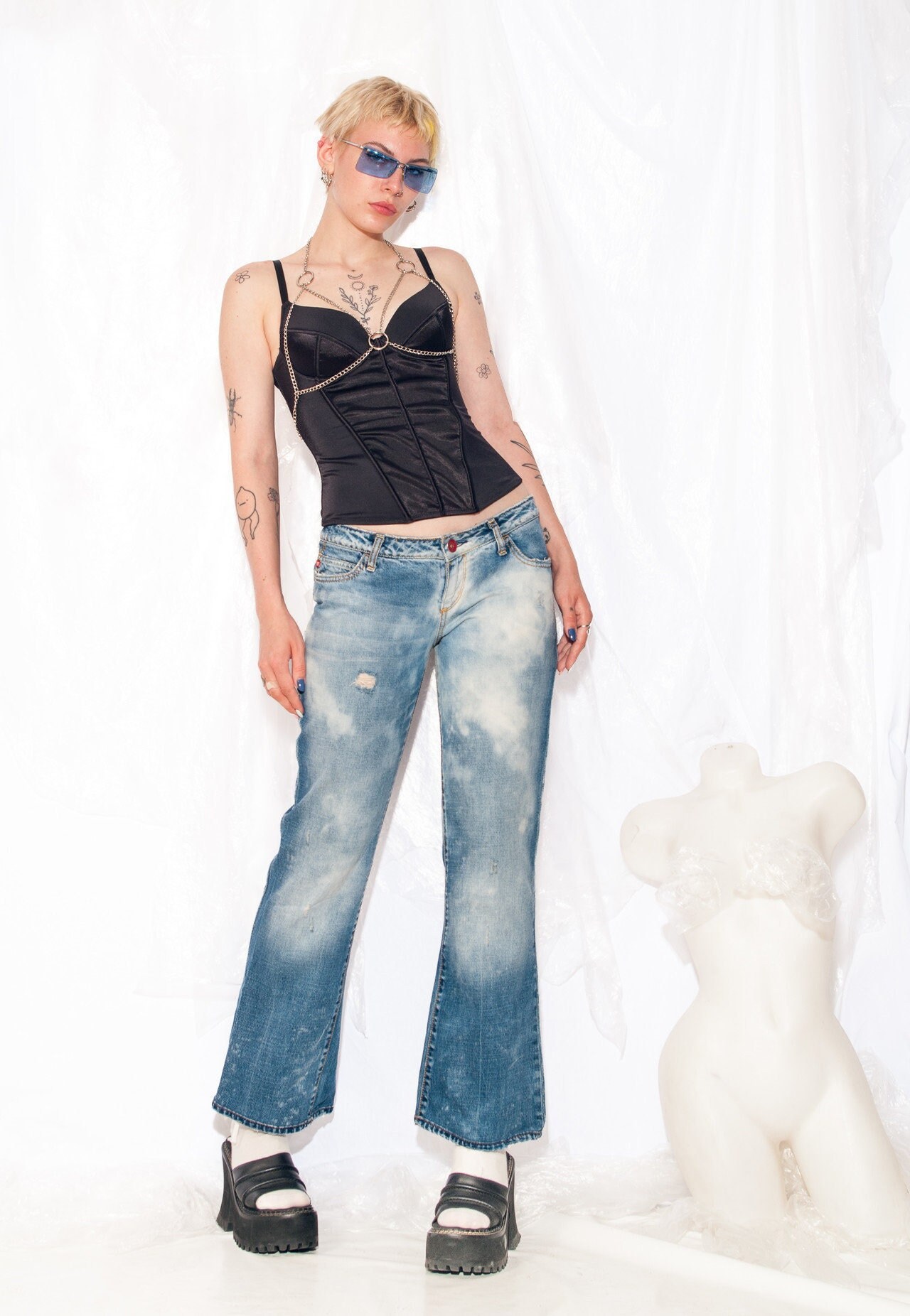 Vintage Flare Jeans Y2K Miss Sixty Low Rise Bootcut Denim Pants 2000S Staple Rave Bottoms Acid Washed Bleached Medium