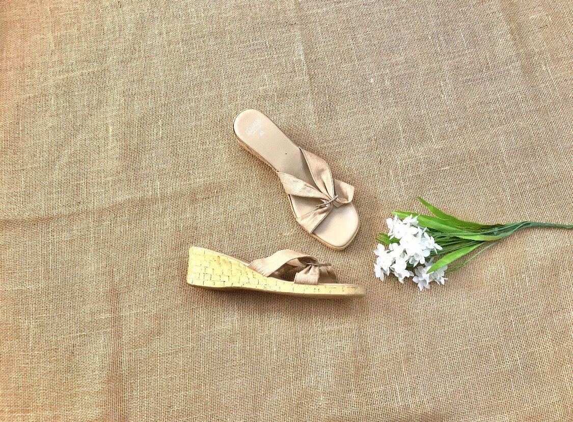 Vintage Italian Wedge Heel Sandals Cork Size 10 Womens Shoemakers Made in Italy Resort Vacation Shoes Heels Square Chic Hollywood