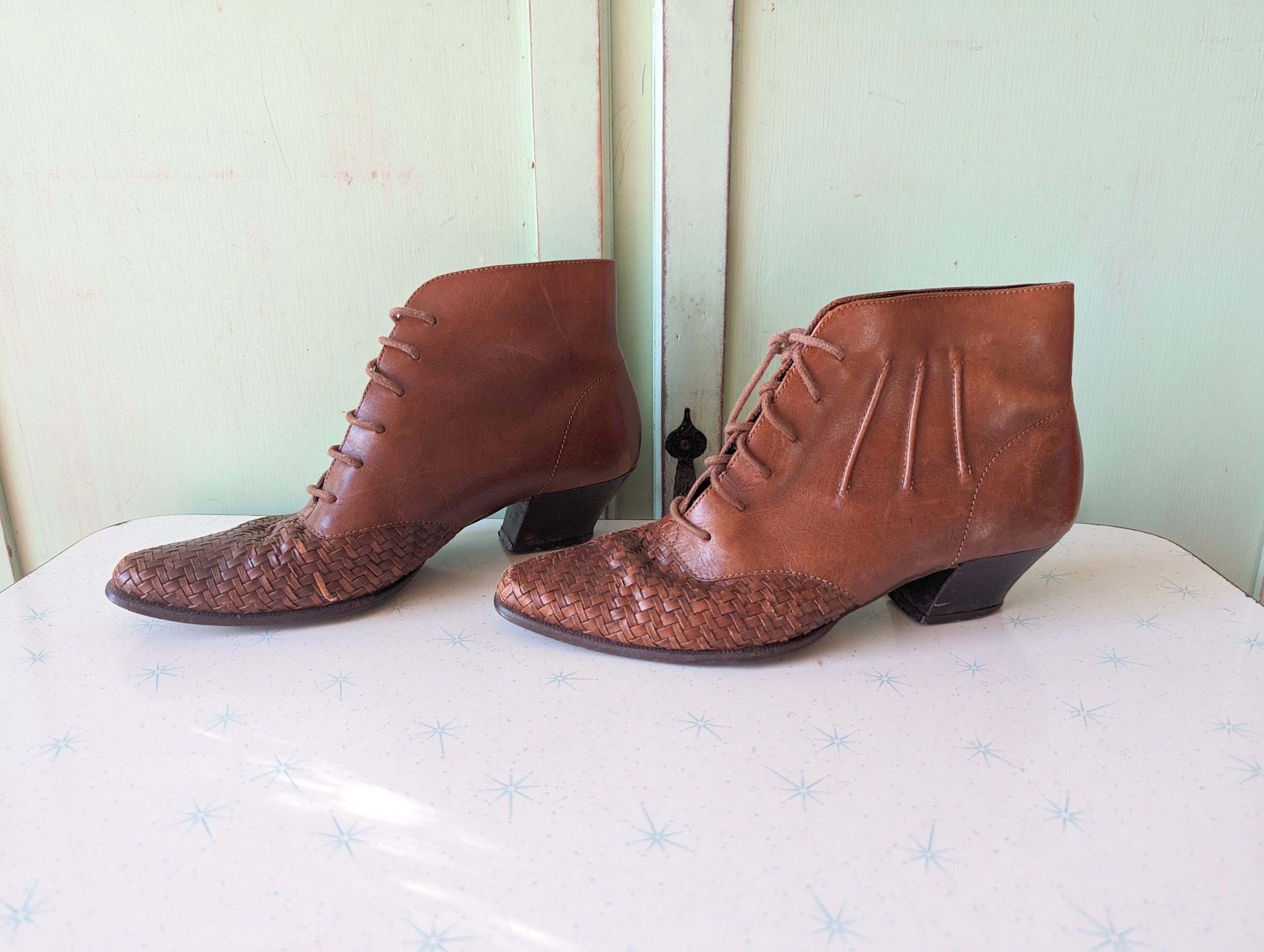 Vintage Nicole Brown Boots...size 8.5 Leather. Designer Vintage. Witch Boots. Leather Ankle Hollywood. Heel Mid Century