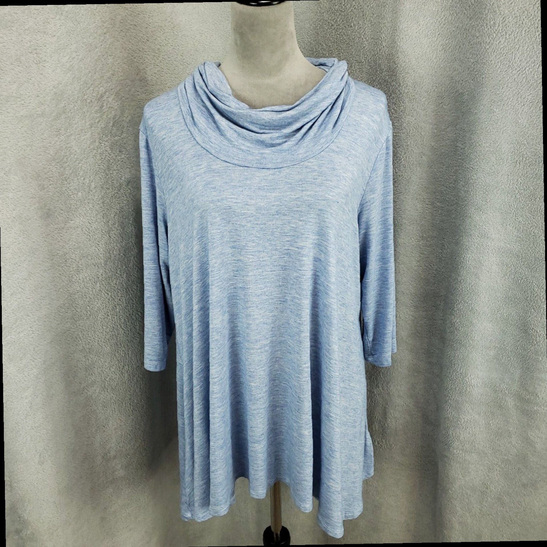 Vintage Soft Stretchy Flowy Light Blue Cowl Neck Tunic Top For Women In XL By Tahari in White