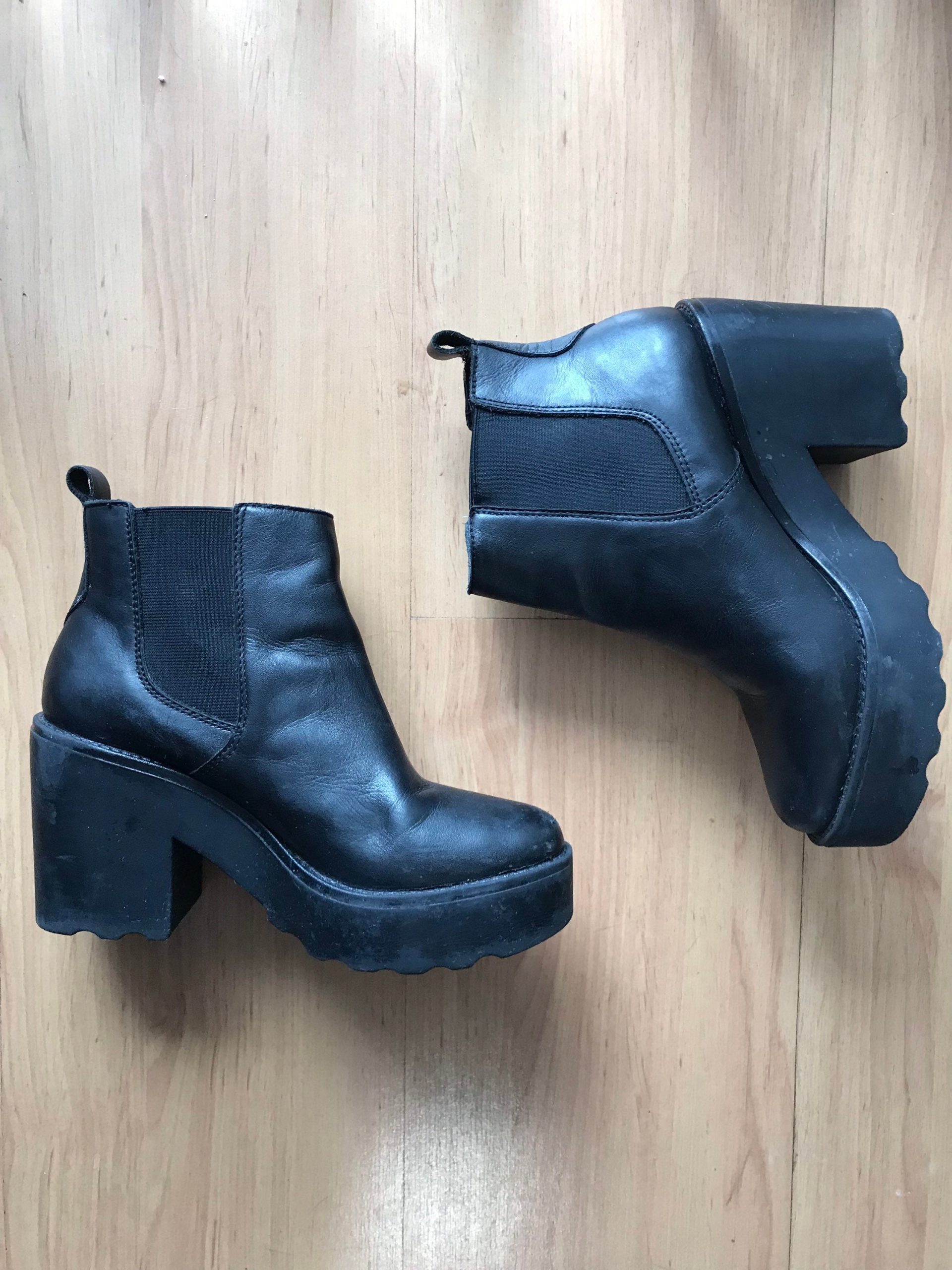 Vintage Steve Madden Women's Black Leather Platform Chunky Heel Lug Sole Boots Mall Goth Grunge Y2K