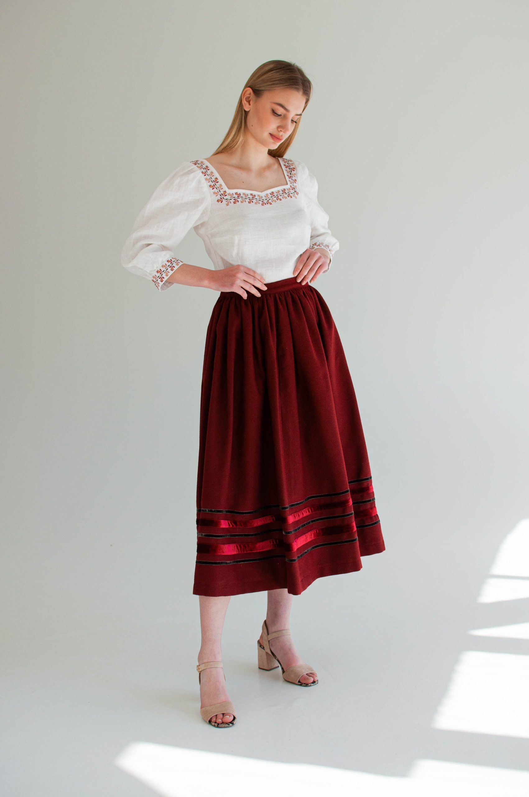 Vintage Style Folk Skirt, Burgundy Midi Ethnic Red Ukrainian High Waist Circle Skirt With Pockets, Long Warm