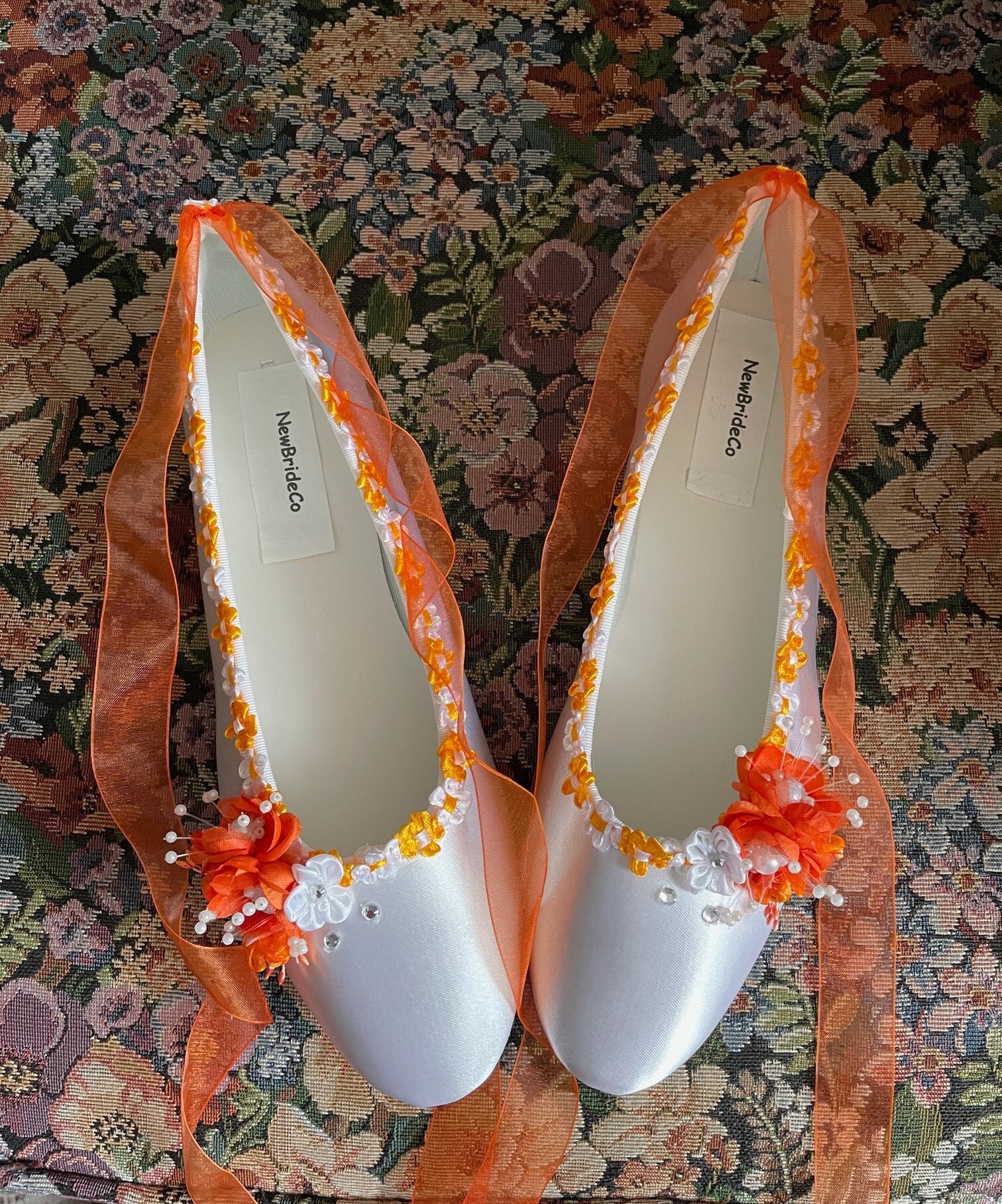 Wedding Flat Shoes Tangerine Orange & White, Flowers White Satin Ballet Style Slipper, Lace Up Ribbon Orange Flats, Ballerina Style