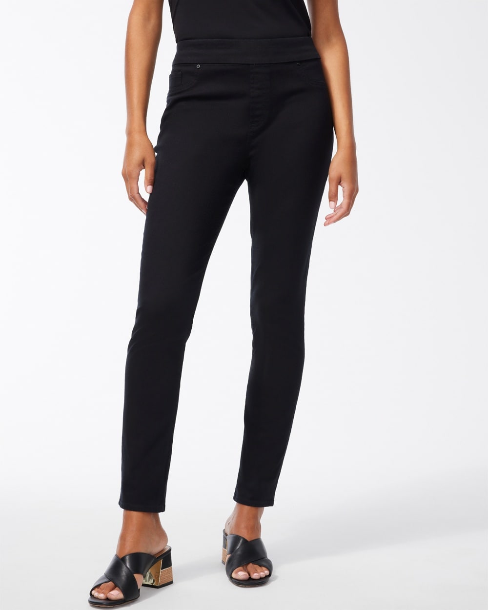 Women's Denim Pull-On Jeggings in Black size 0/2 | Chico's