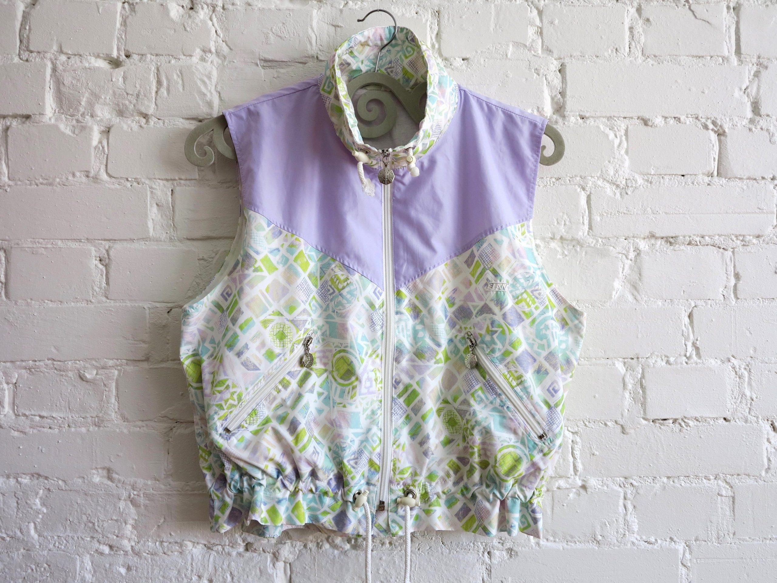 Womens Vintage Windbreaker Waistcoat Sleeveless Parka Sports Vest Pastels Lightweight Jacket Medium Size