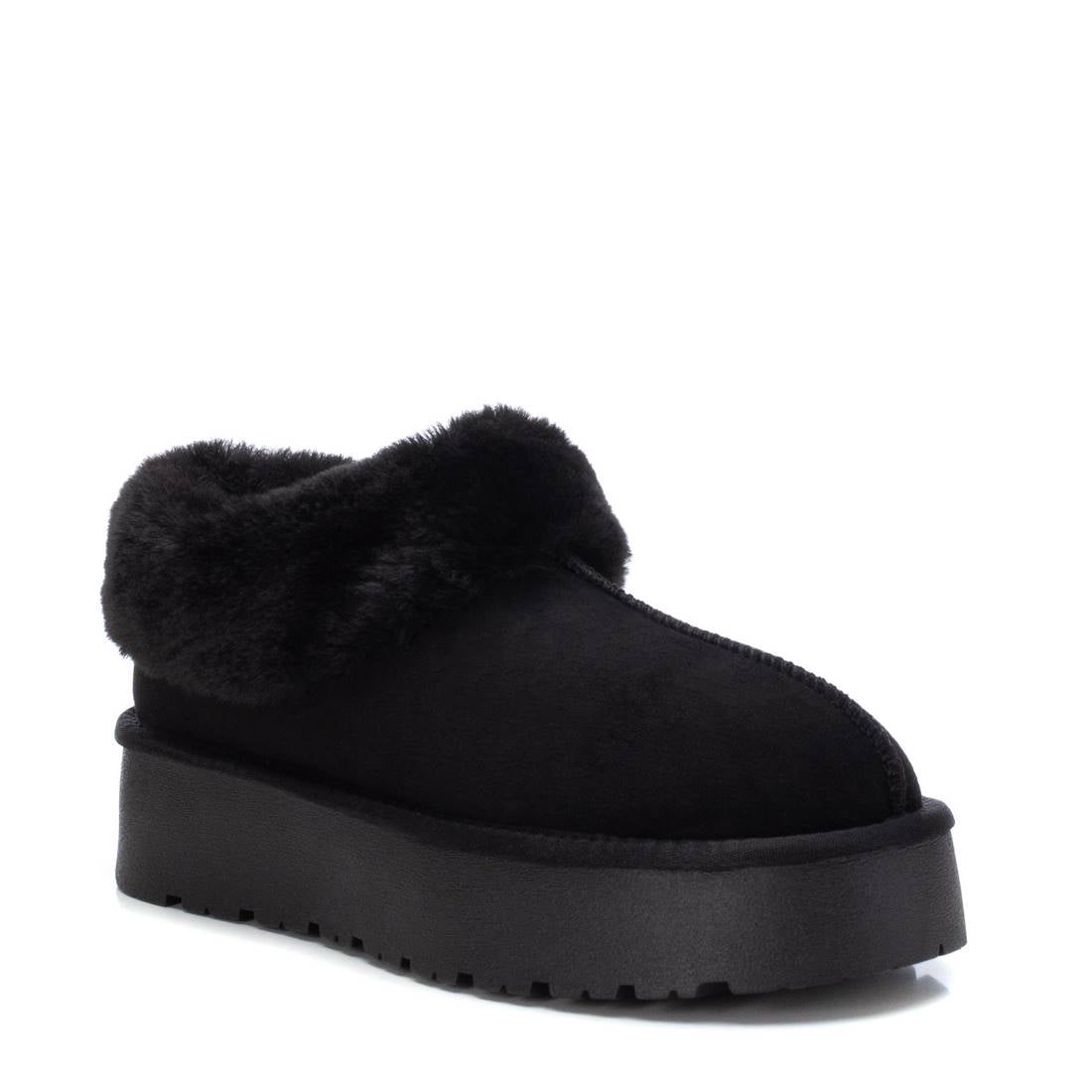 Women's Winter Suede Clogs By XTI