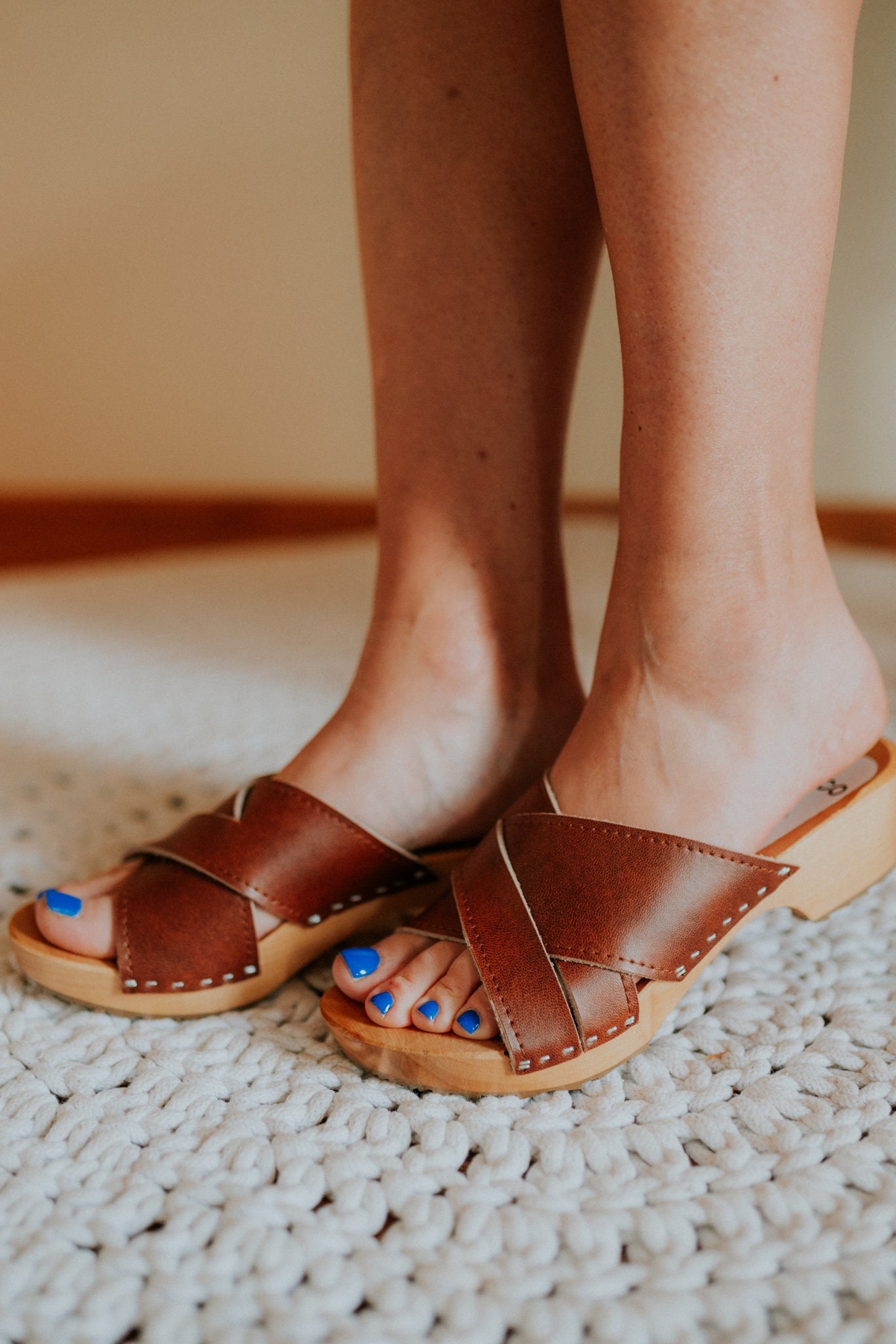 Wooden Clogs With Open Toe Made Of Natural Leather in Antic Brown & Alder Wood Available Women Sizes 35-41 Eu From Bresco Clogs