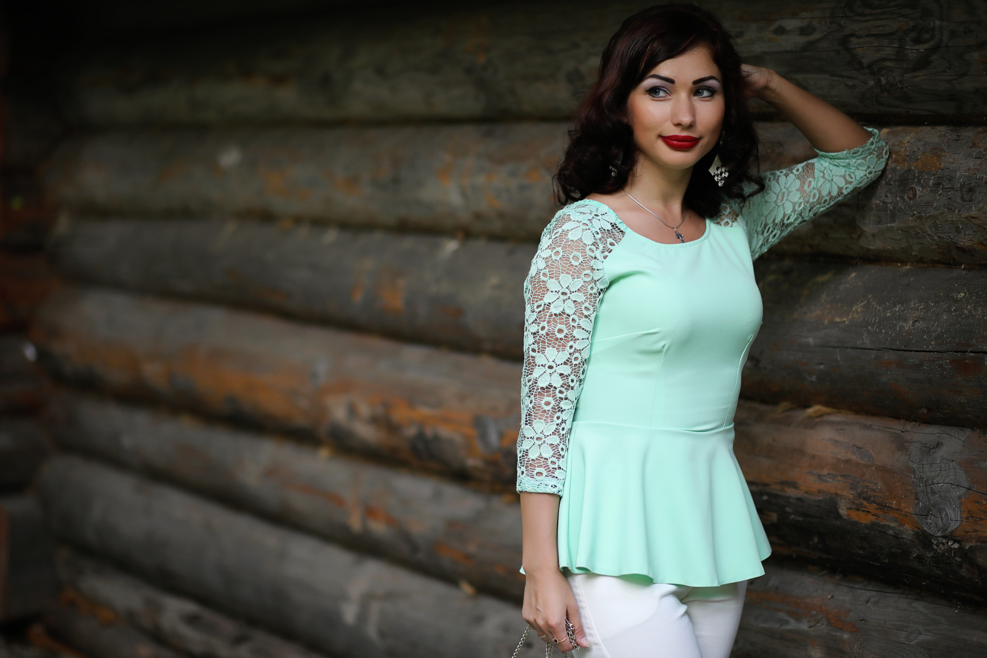 Lace Tops That Feel Intentional